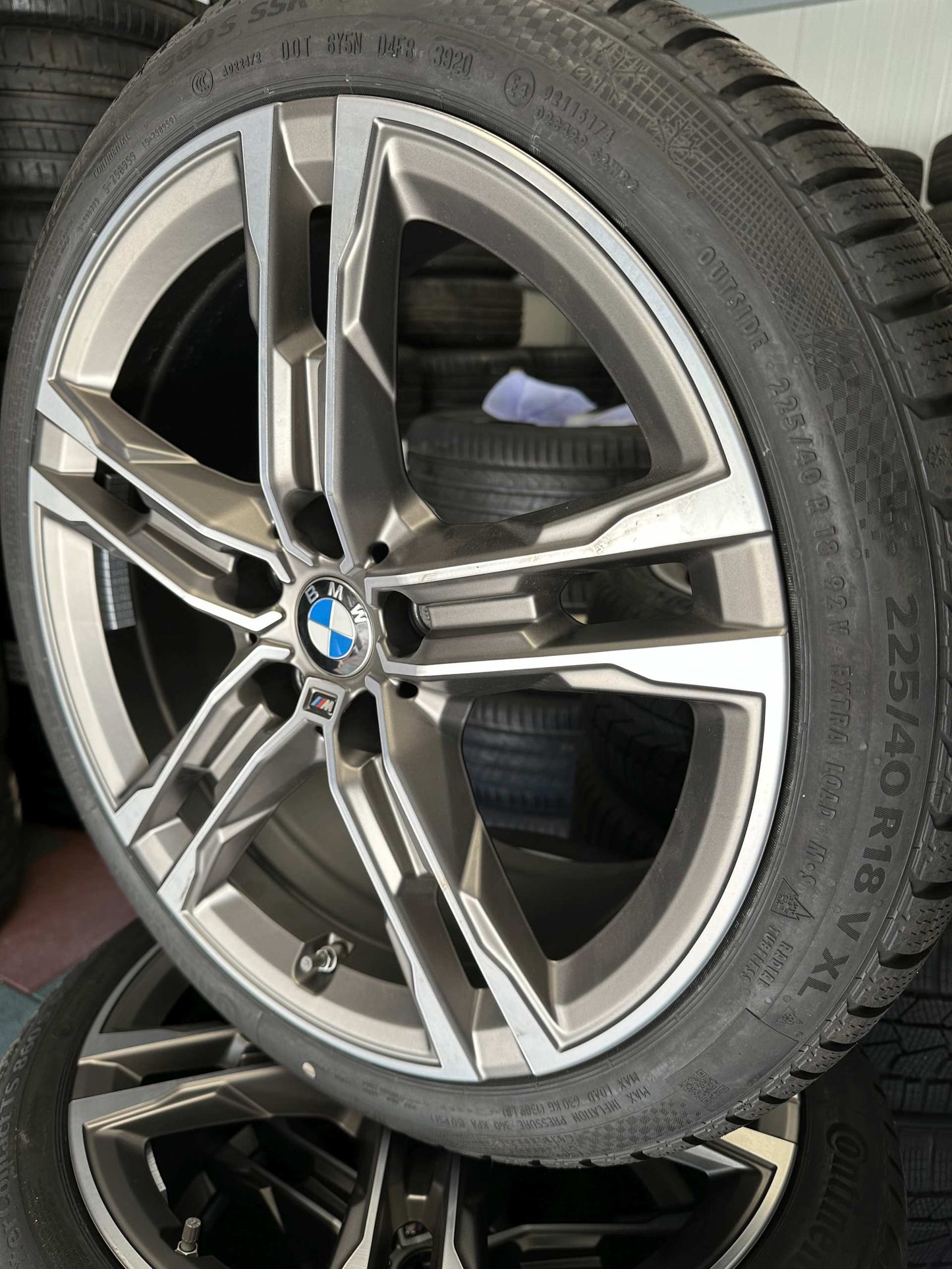 Оригинал BMW 1er F40 2er F44 18 Zoll M556 Бмв 1-ва 2-ра серия Ф40 Ф44 18 цола Алуминиеви джанти зимен комплект зимни гуми