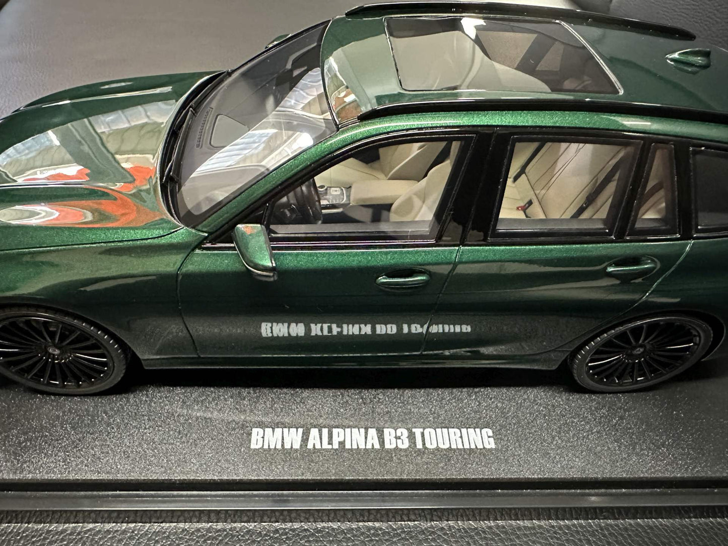 Bmw Alpina B3 G21 Kombi green Limitiert 1:18 GT Spirit GT459 Бмв Алпина зелен Комби Лимитирана