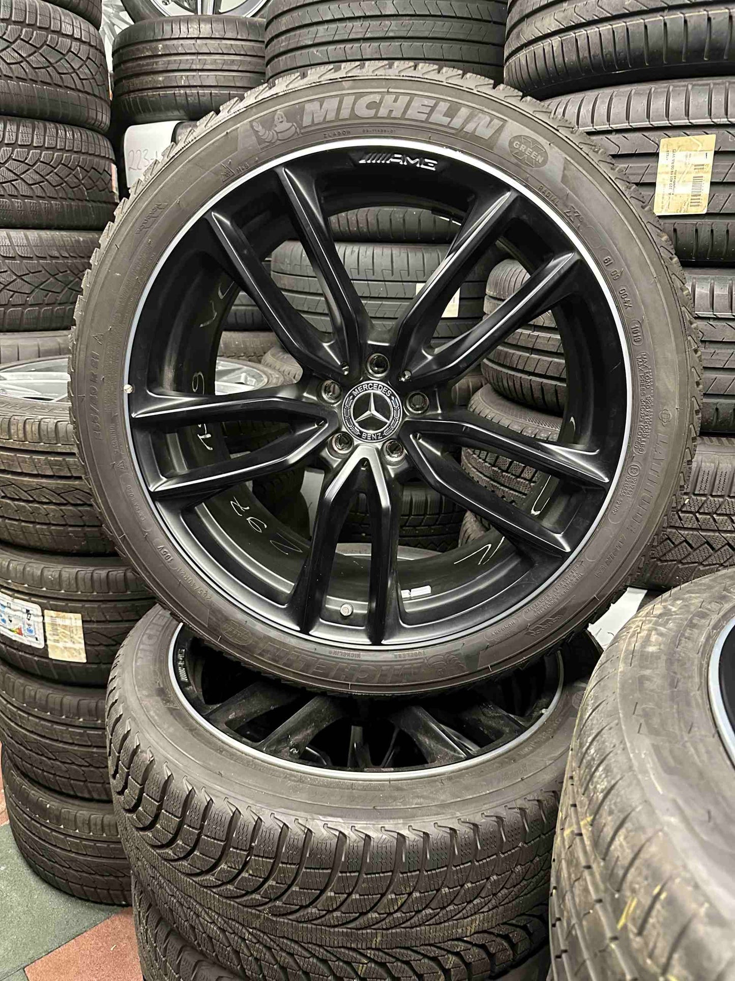Като Нови Mercedes ML GLE W166 AMG 265 40 21 Zoll Мерцедес МЛ ГЛЕ 265 40 21 цола АМГ алуминиеви джанти зимен комплект зимни гуми
