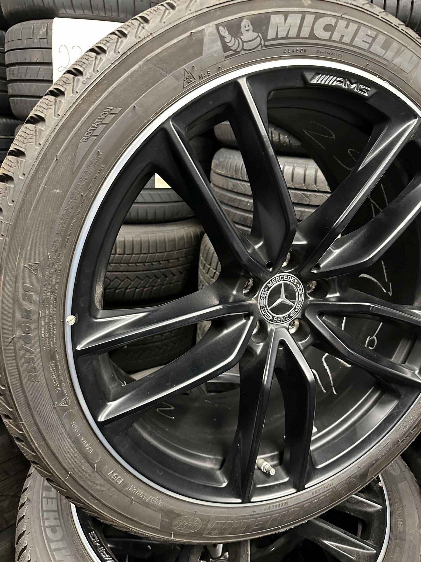 Като Нови Mercedes ML GLE W166 AMG 265 40 21 Zoll Мерцедес МЛ ГЛЕ 265 40 21 цола АМГ алуминиеви джанти зимен комплект зимни гуми
