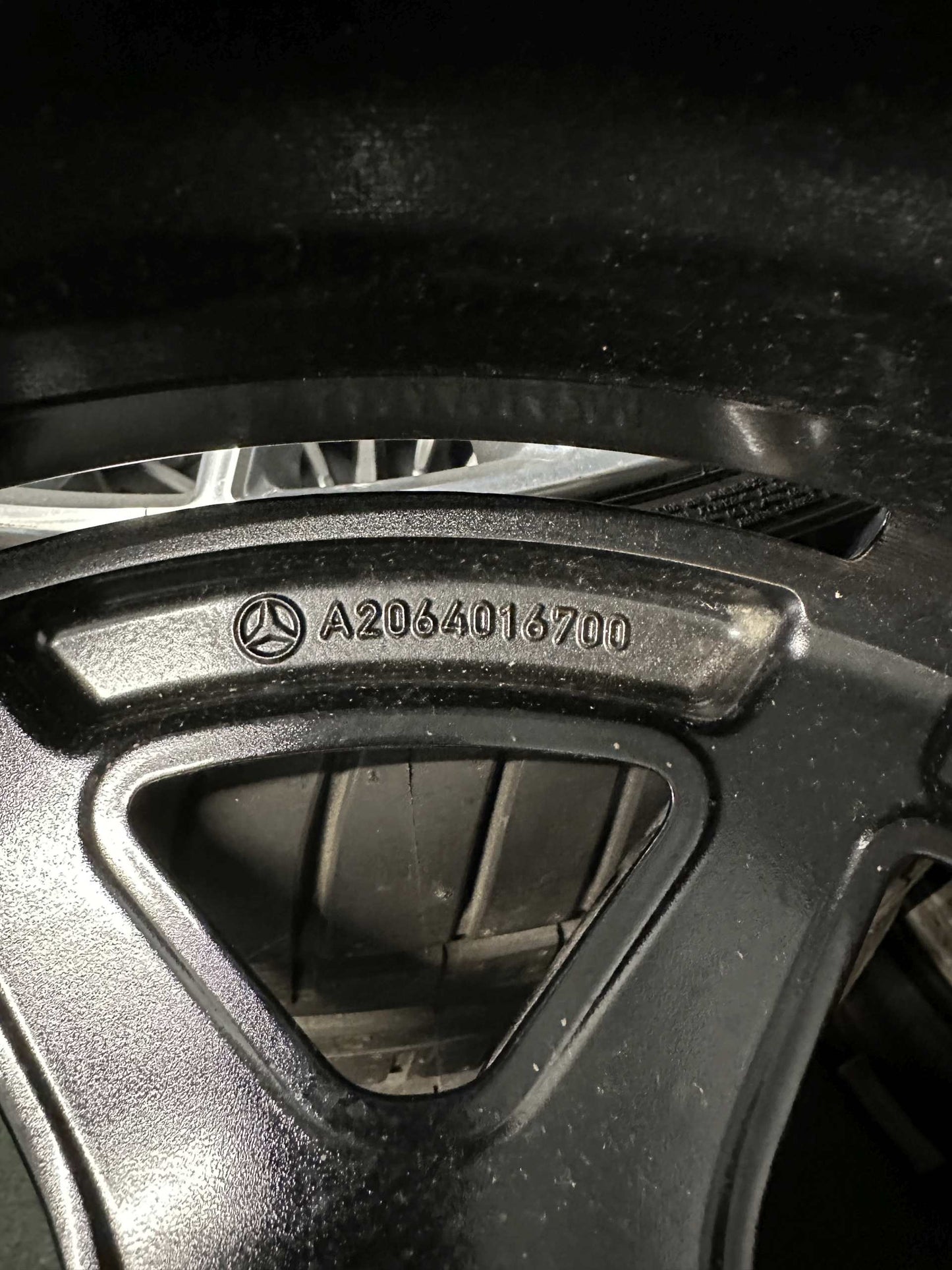 Нови Оригинал Mercedes C klasse W206 AMG 19 Zoll Мерцедес Ц класа W206 19 цола AMG летен комплект летни гуми