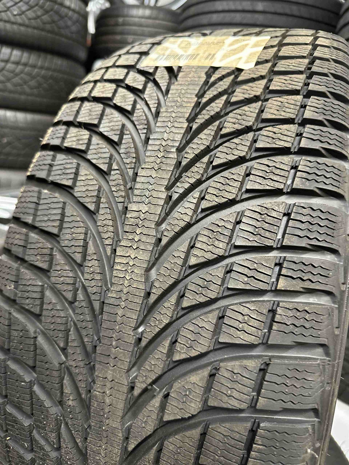 Като Нови Mercedes ML GLE W166 AMG 265 40 21 Zoll Мерцедес МЛ ГЛЕ 265 40 21 цола АМГ алуминиеви джанти зимен комплект зимни гуми