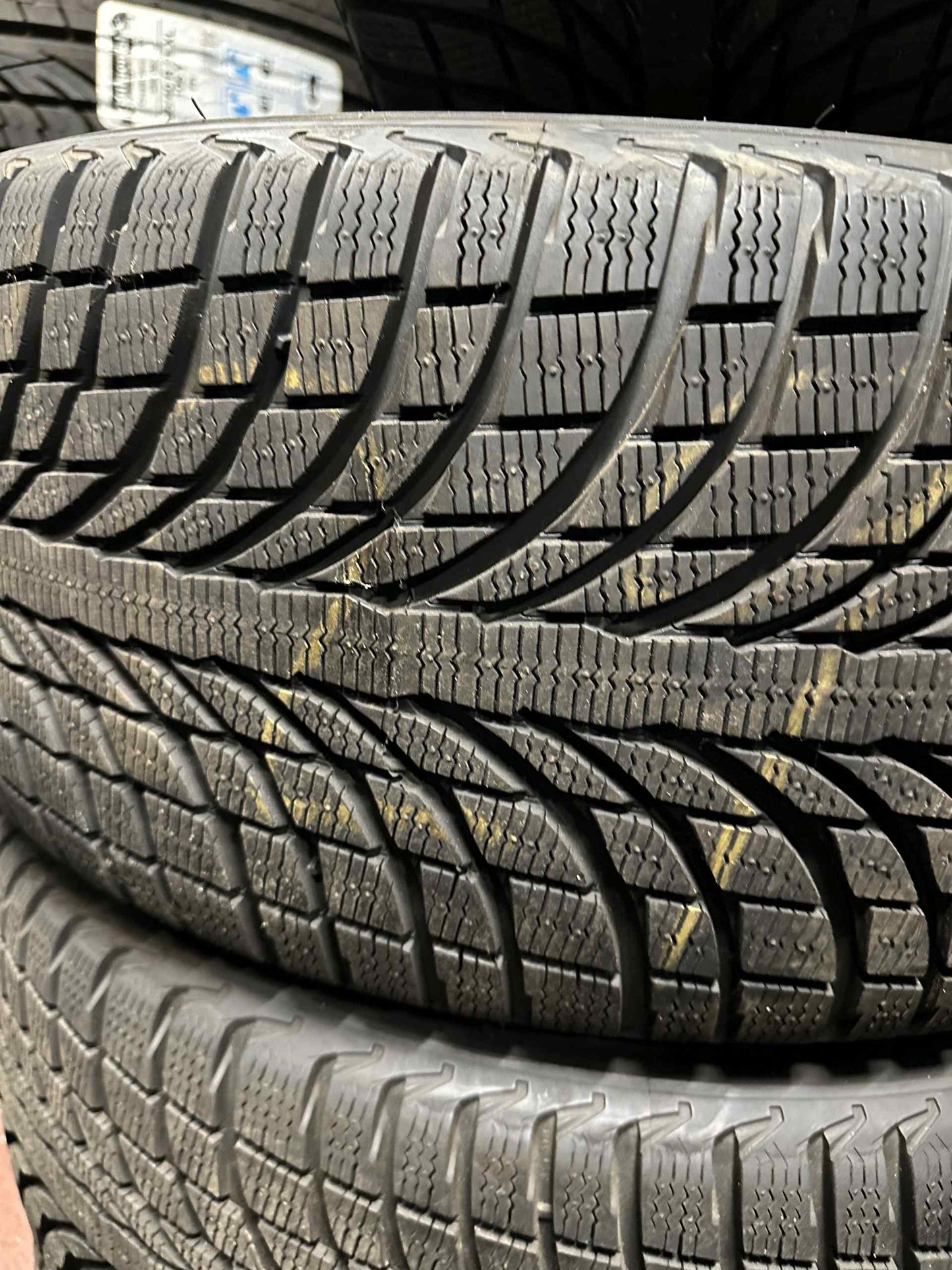 Като Нови Mercedes ML GLE W166 AMG 265 40 21 Zoll Мерцедес МЛ ГЛЕ 265 40 21 цола АМГ алуминиеви джанти зимен комплект зимни гуми