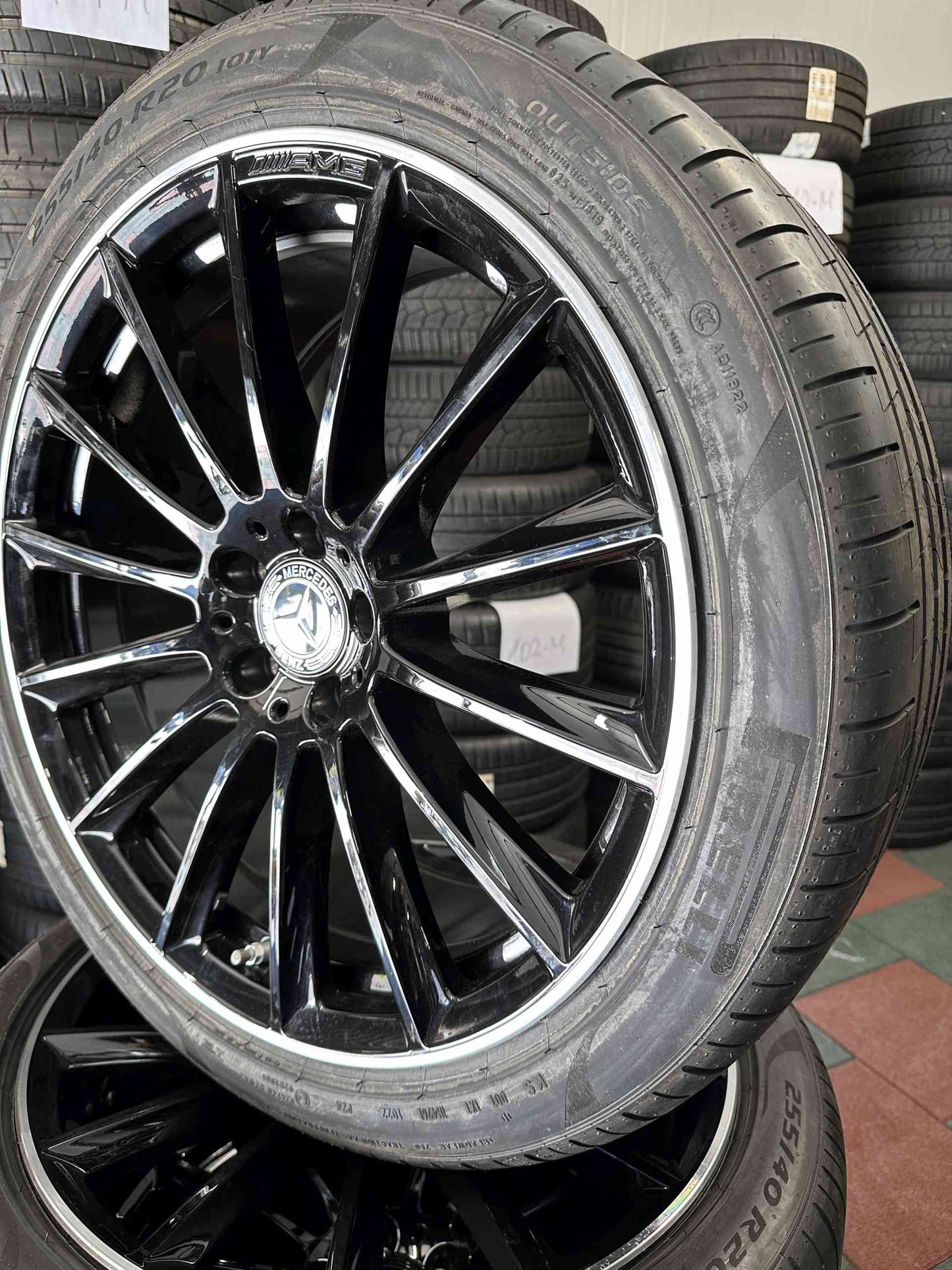 Оригинал като Нови Mercedes S Klasse 20 Zoll AMG W223 V223 Мерцедес С Класа 20 цола AMG джанти летен комплект летни гуми