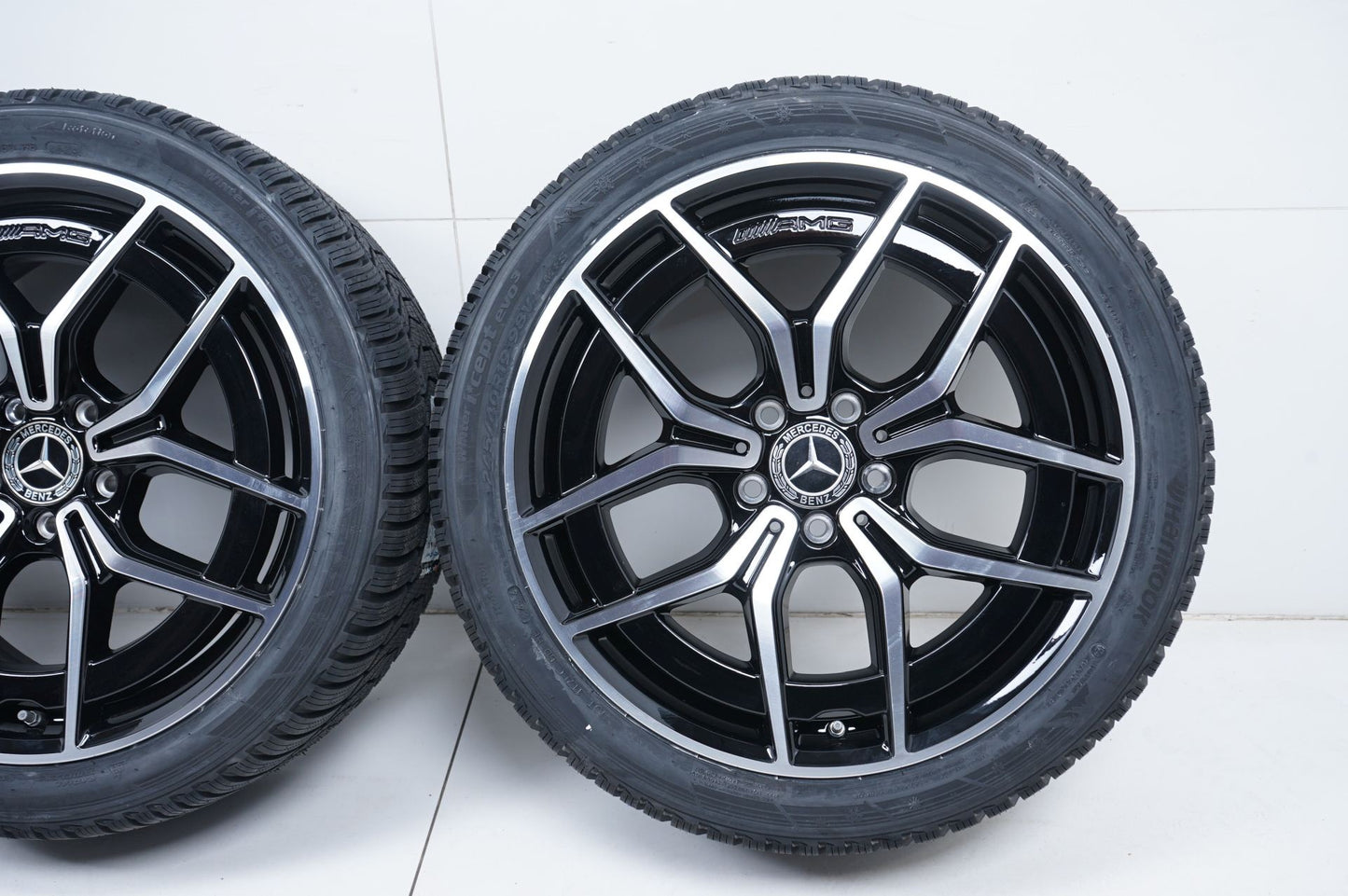 Нови Оригинал Mercedes E Klasse W213 AMG 19 Zoll Мерцедес E класа W213 19 цола зимен комплект зимни гуми