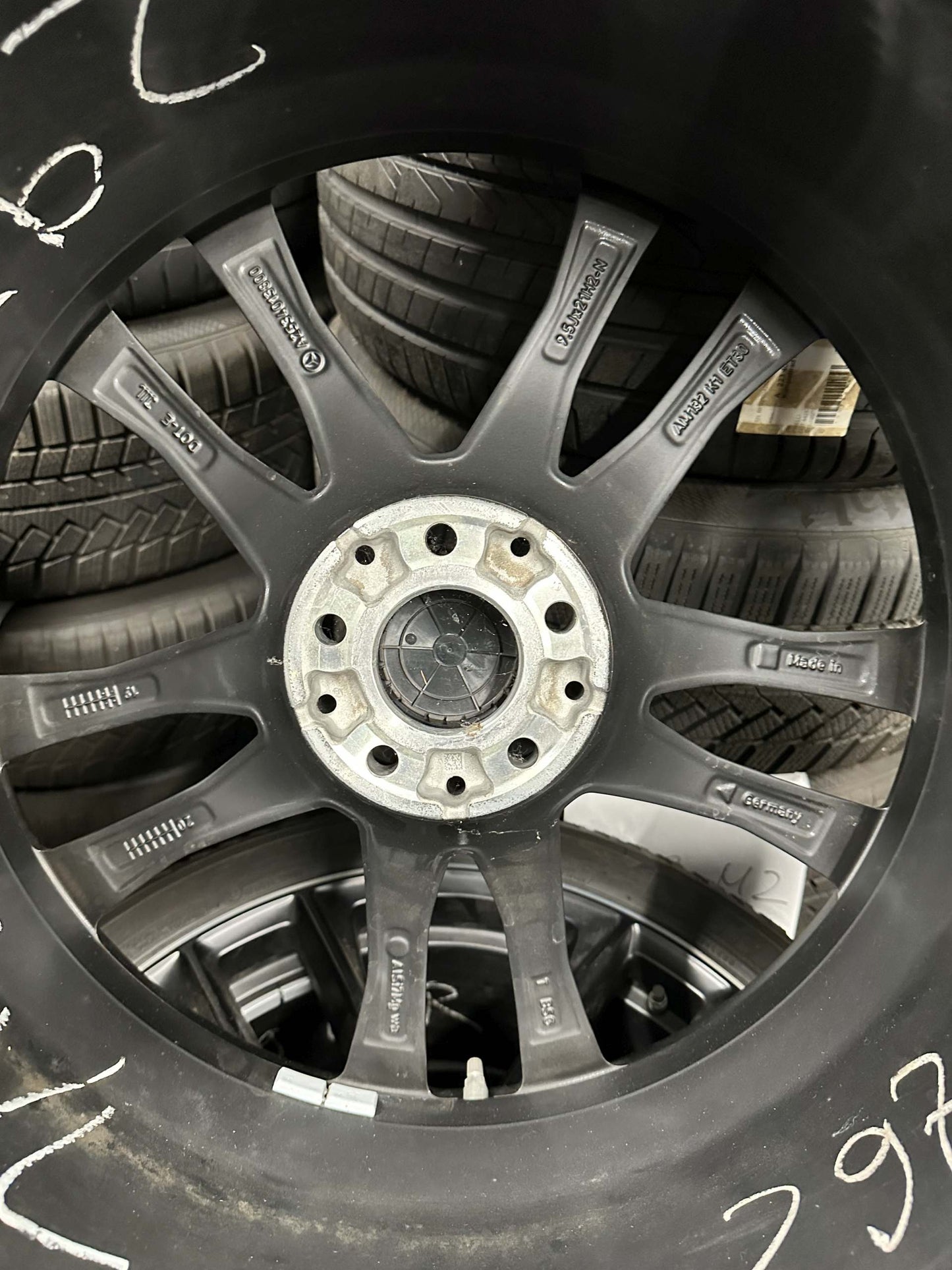 Като Нови Mercedes ML GLE W166 AMG 265 40 21 Zoll Мерцедес МЛ ГЛЕ 265 40 21 цола АМГ алуминиеви джанти зимен комплект зимни гуми