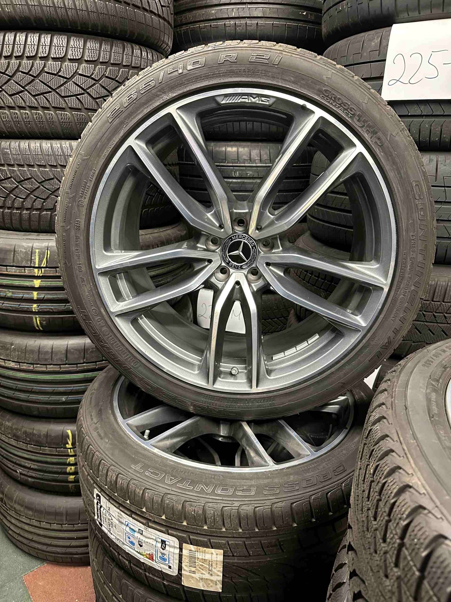 Като Нови Mercedes ML GLE W166 AMG 265 40 21 Zoll Мерцедес МЛ ГЛЕ 265 40 21 цола АМГ алуминиеви джанти летен комплект летни гуми