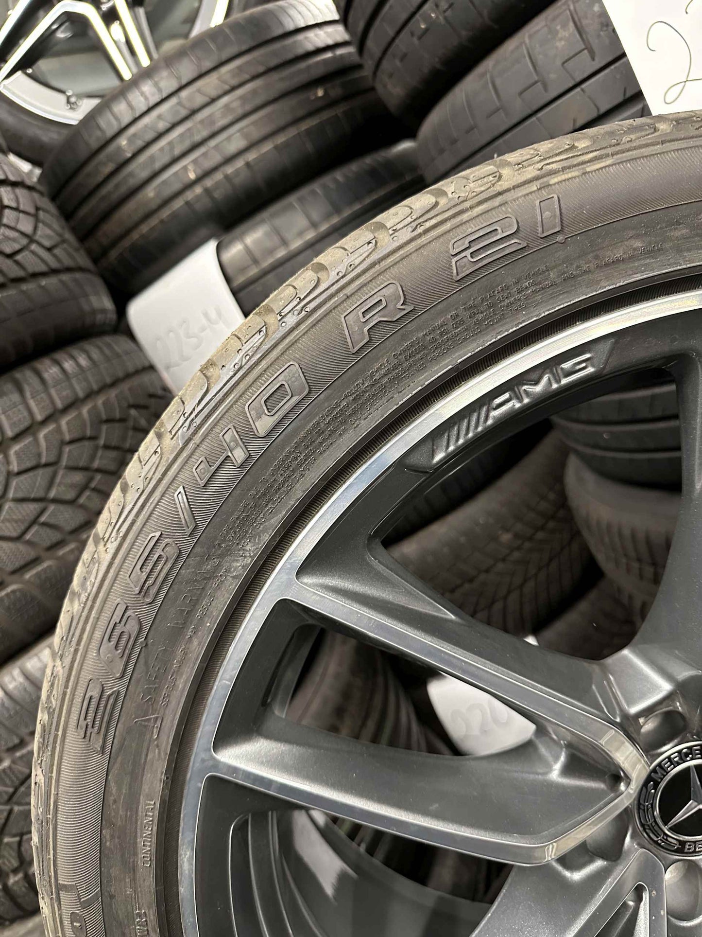 Като Нови Mercedes ML GLE W166 AMG 265 40 21 Zoll Мерцедес МЛ ГЛЕ 265 40 21 цола АМГ алуминиеви джанти летен комплект летни гуми