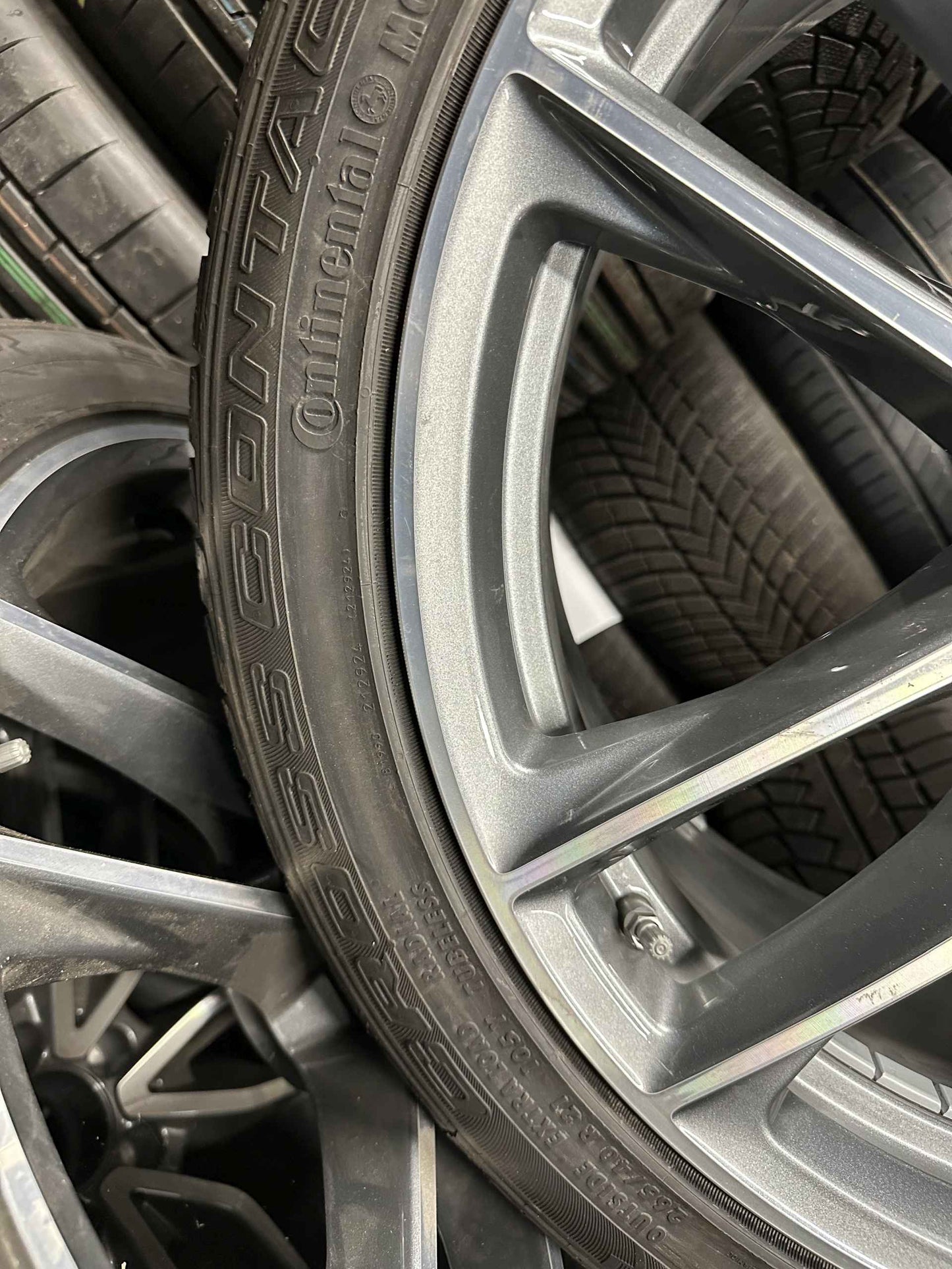 Като Нови Mercedes ML GLE W166 AMG 265 40 21 Zoll Мерцедес МЛ ГЛЕ 265 40 21 цола АМГ алуминиеви джанти летен комплект летни гуми