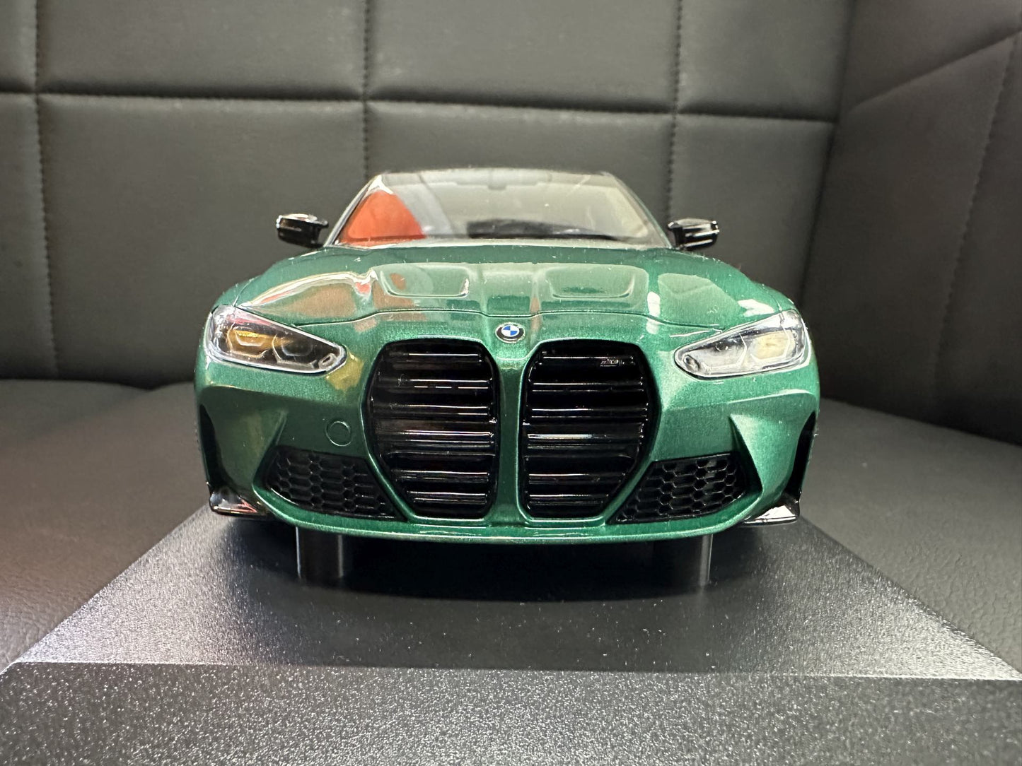 Bmw M3 G80 2020 Limousine green Limitiert 1/800 1:18 Minichamps 155020200 Бмв M3 G80 зелен Лимитирана