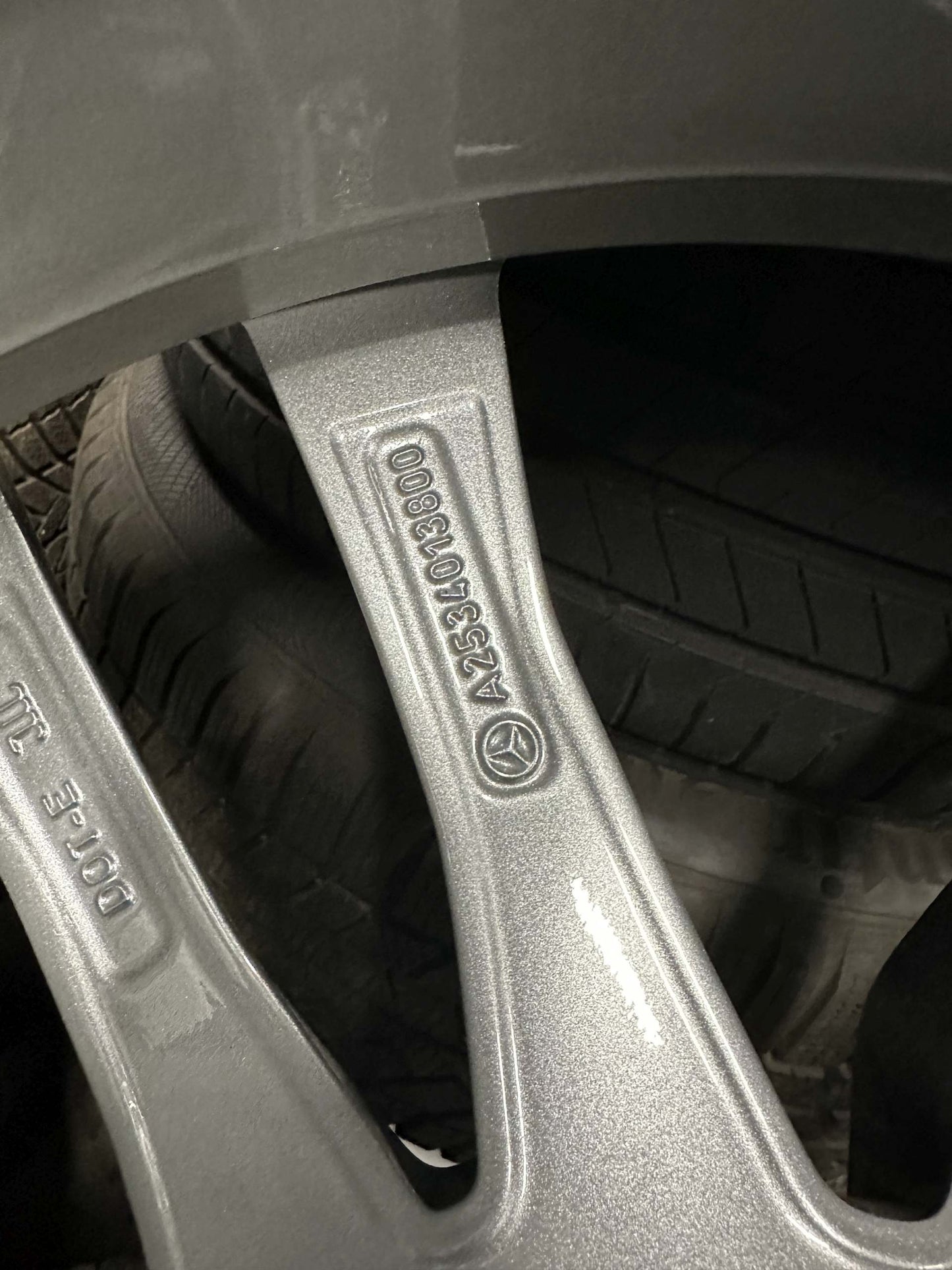 Като Нови Mercedes ML GLE W166 AMG 265 40 21 Zoll Мерцедес МЛ ГЛЕ 265 40 21 цола АМГ алуминиеви джанти летен комплект летни гуми