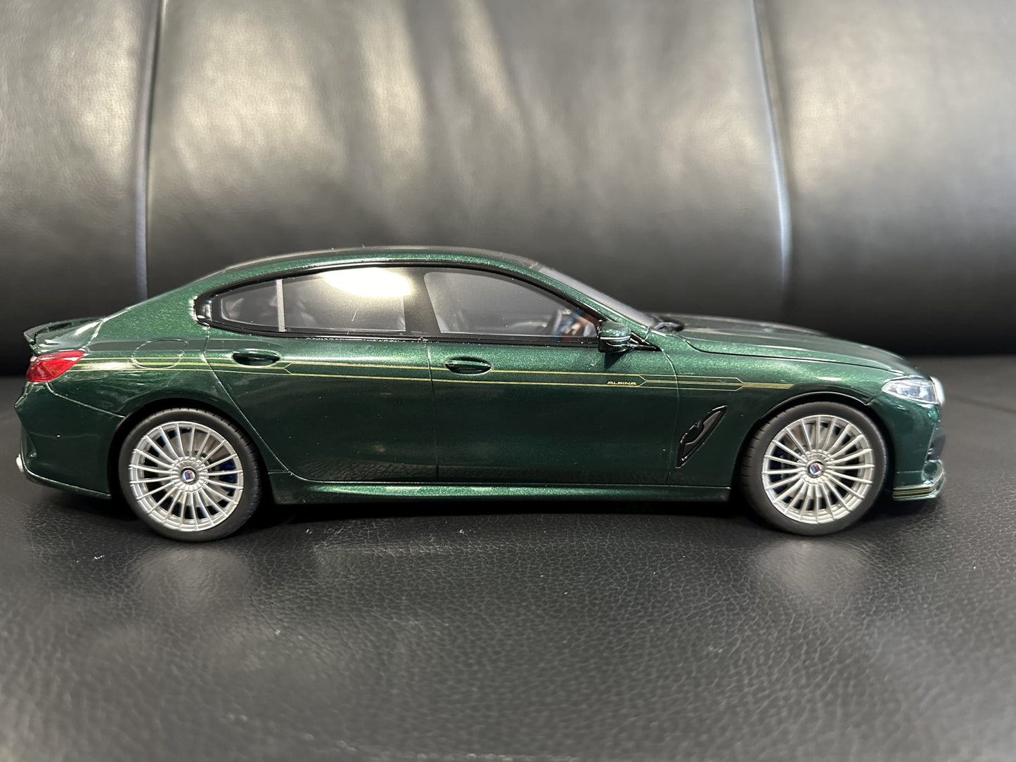 Bmw B8 Gran Coupe Alpina green Limitiert 305/999 1:18 GT Spirit GT481 Бмв Б8 Алпина зелен Лимитирана