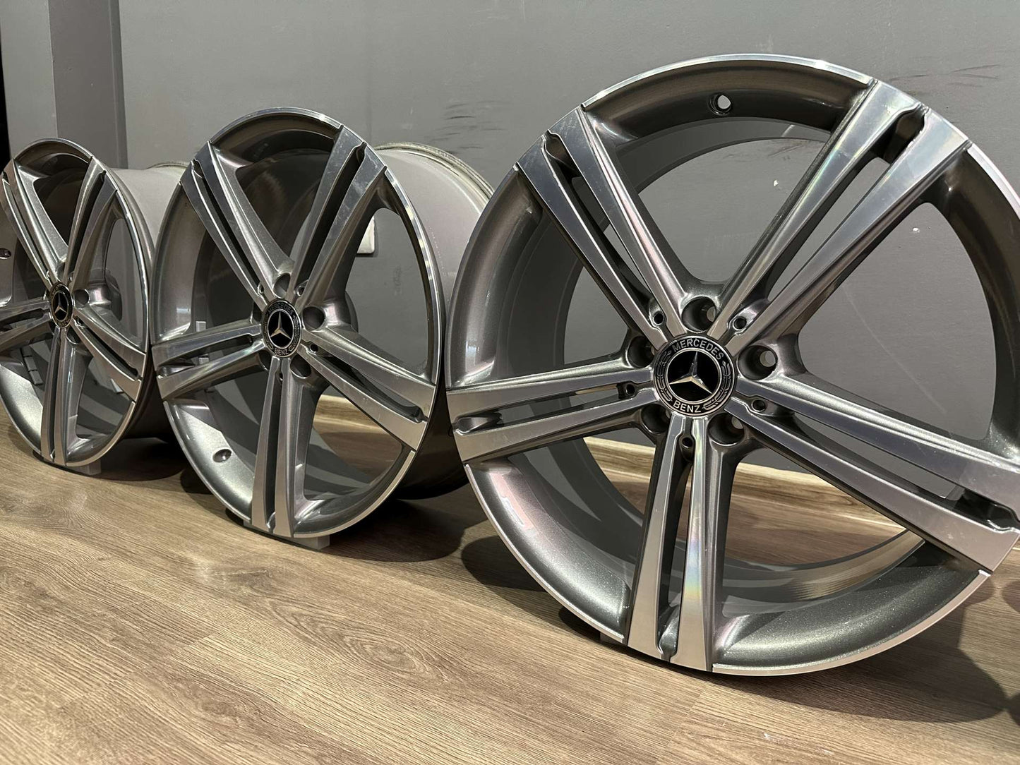 Оригинални Mercedes CLS W257 Klasse 20 Zoll Мерцедес ЦЛС Класа W257 Алуминиеви джанти 20 цола A2574010500 A2574010600