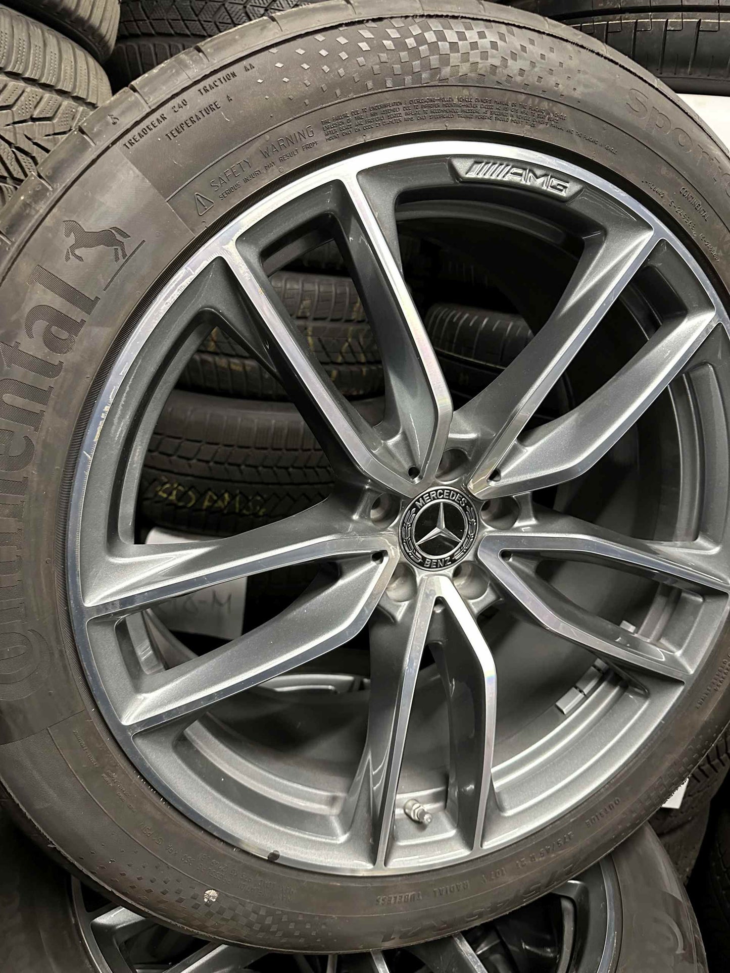 Като Нови Mercedes GLS X166 W166 275 45 21 Zoll AMG Мерцедес ГЛС 275 45 21 цола АМГ джанти летен комплект летни гуми