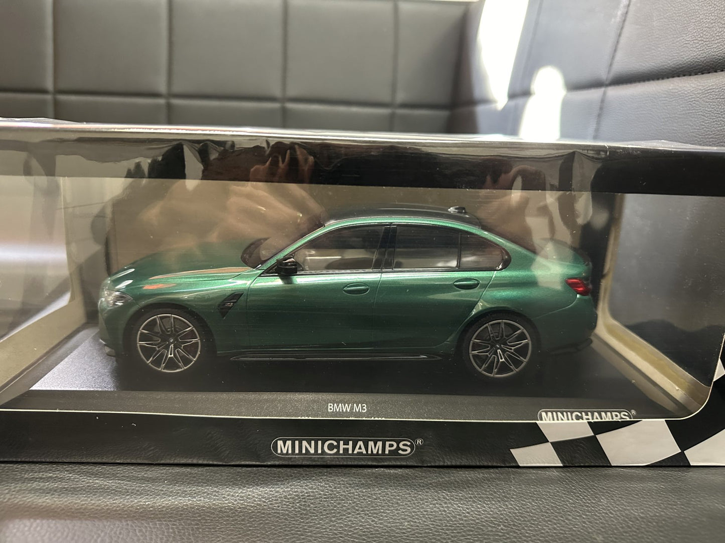 Bmw M3 G80 2020 Limousine green Limitiert 1/800 1:18 Minichamps 155020200 Бмв M3 G80 зелен Лимитирана