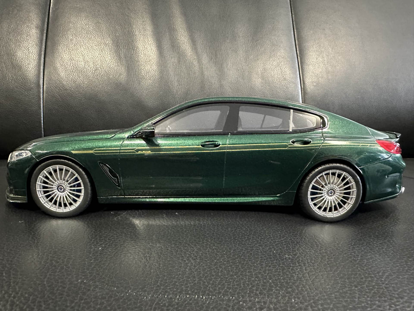 Bmw B8 Gran Coupe Alpina green Limitiert 305/999 1:18 GT Spirit GT481 Бмв Б8 Алпина зелен Лимитирана