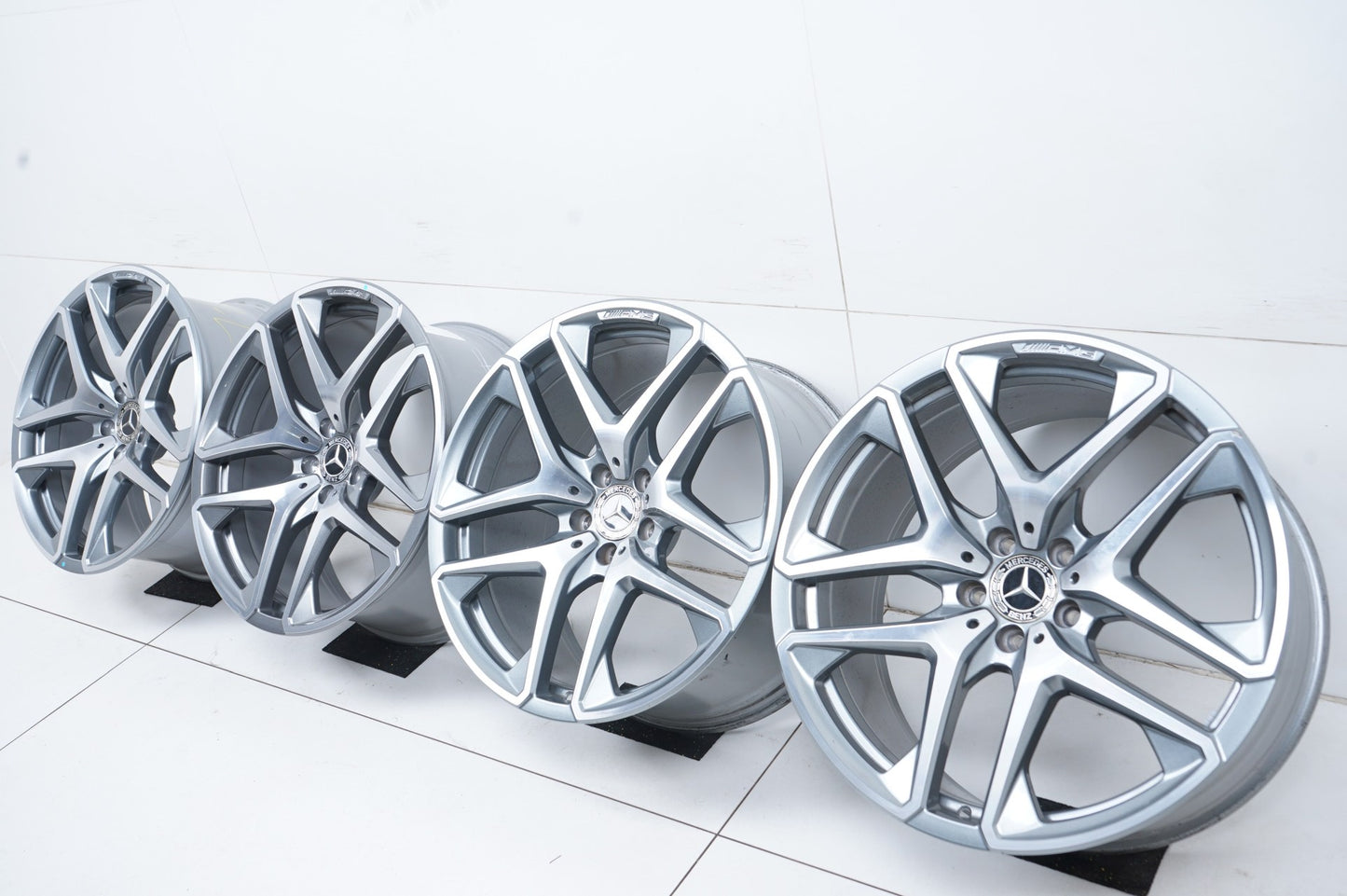 Оригинални Mercedes GLC63 AMG W253 C253 Klasse 20 Zoll  ГЛЦ63 AMG Класа Алуминиеви джанти 20 цола