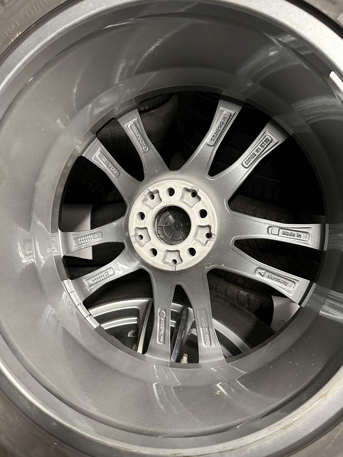 Като Нови Mercedes GLS X166 W166 275 45 21 Zoll AMG Мерцедес ГЛС 275 45 21 цола АМГ джанти летен комплект летни гуми