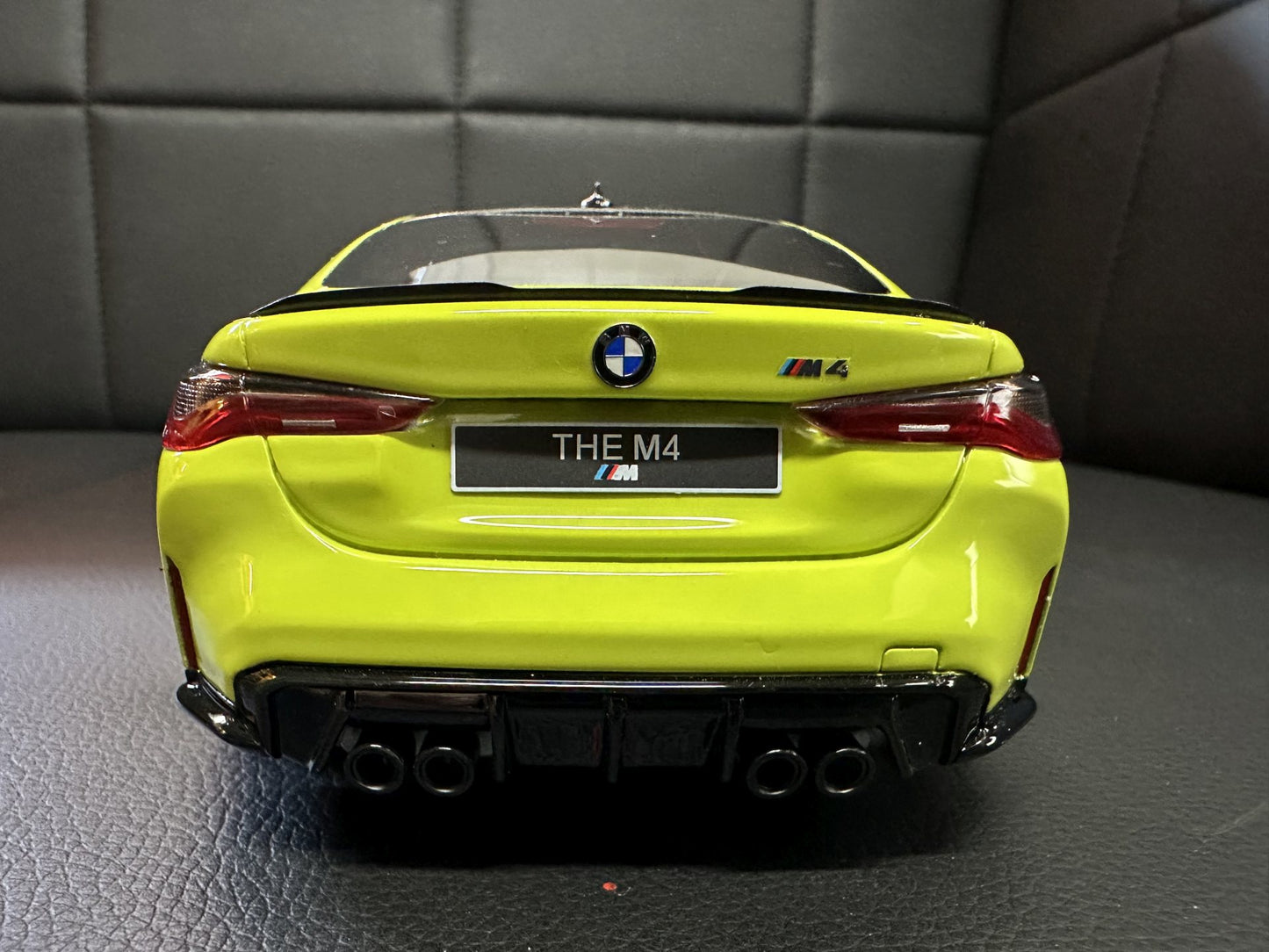 Bmw M4 G82 Coupe yellow Limitiert 718/1600 1:18 GT Spirit GT298 Бмв M4 G82 жълт Лимитирана
