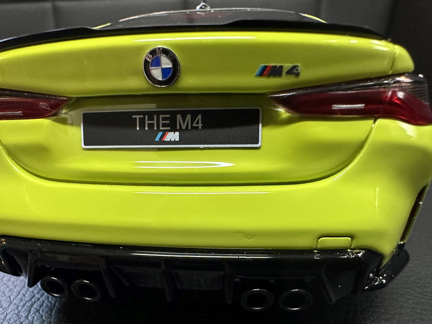 Bmw M4 G82 Coupe yellow Limitiert 718/1600 1:18 GT Spirit GT298 Бмв M4 G82 жълт Лимитирана