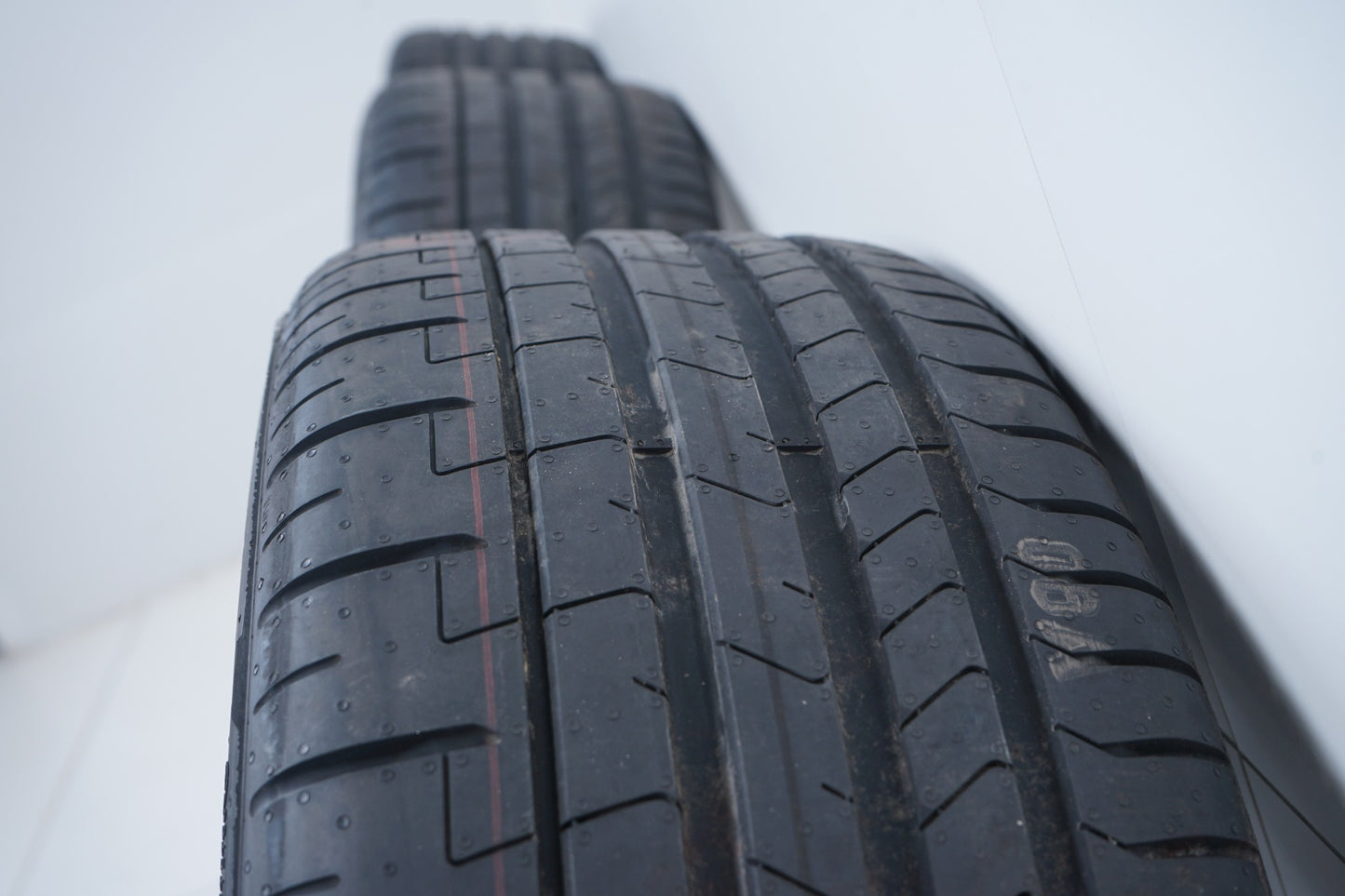 Оригинални Като Нови BMW X1 X2 U11 U10 MINI Countryman U25 20 Zoll 949 Бмв МИНИ У10 У11 У25 20 цола джанти 949 летен комплект летни гуми