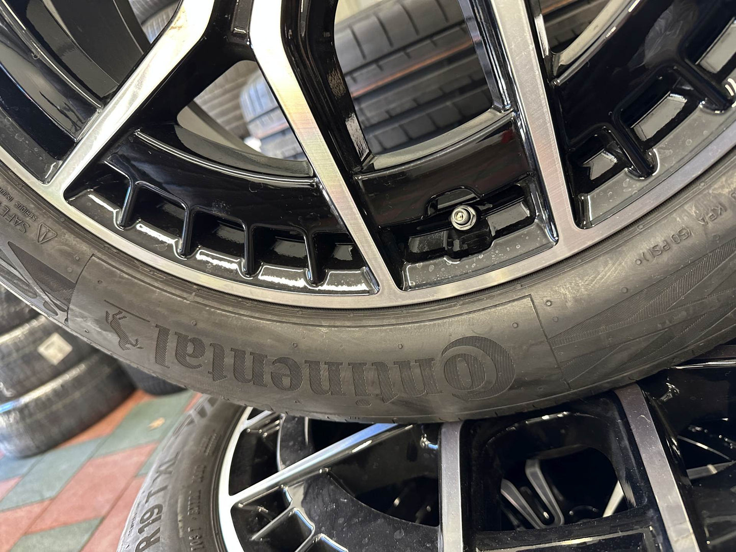 Като нови Mercedes EQA EQB H243 X243 19 Zoll AMG Мерцедес 19 цола AMG джанти летен комплект летни гуми