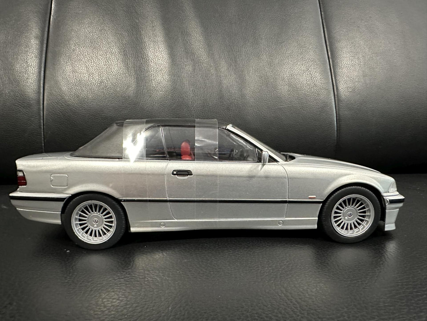 Bmw Alpina E36 B3 3.2 1996 silber Cabrio 1:18 Modelcar MCG 18322 Бмв Е36 Алпина сив Кабрио