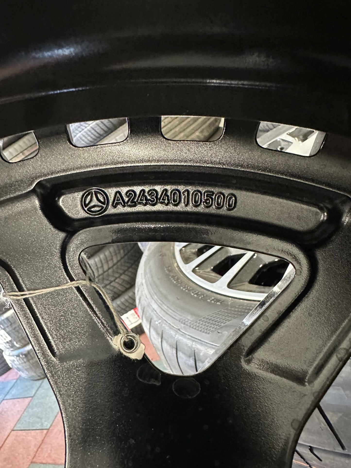 Като нови Mercedes EQA EQB H243 X243 19 Zoll AMG Мерцедес 19 цола AMG джанти летен комплект летни гуми