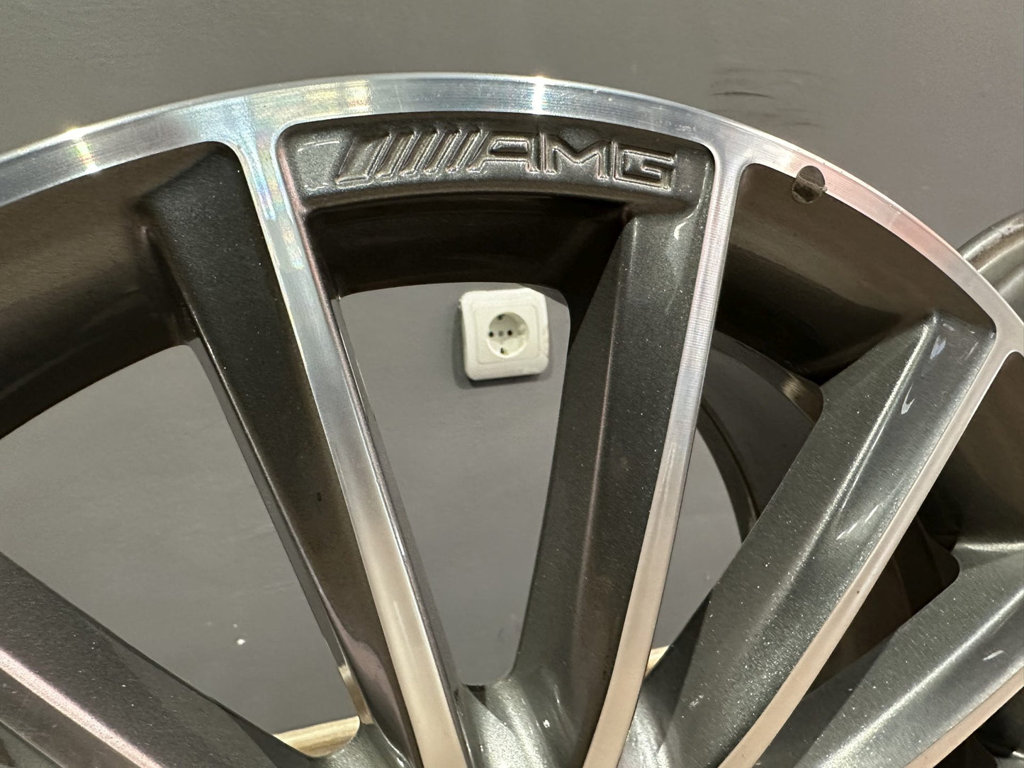 Оригинални Mercedes C Klasse W205 AMG 19 Zoll Мерцедес Ц Класа W205 AMG Алуминиеви джанти 19 цола A2054011300 A2054016600