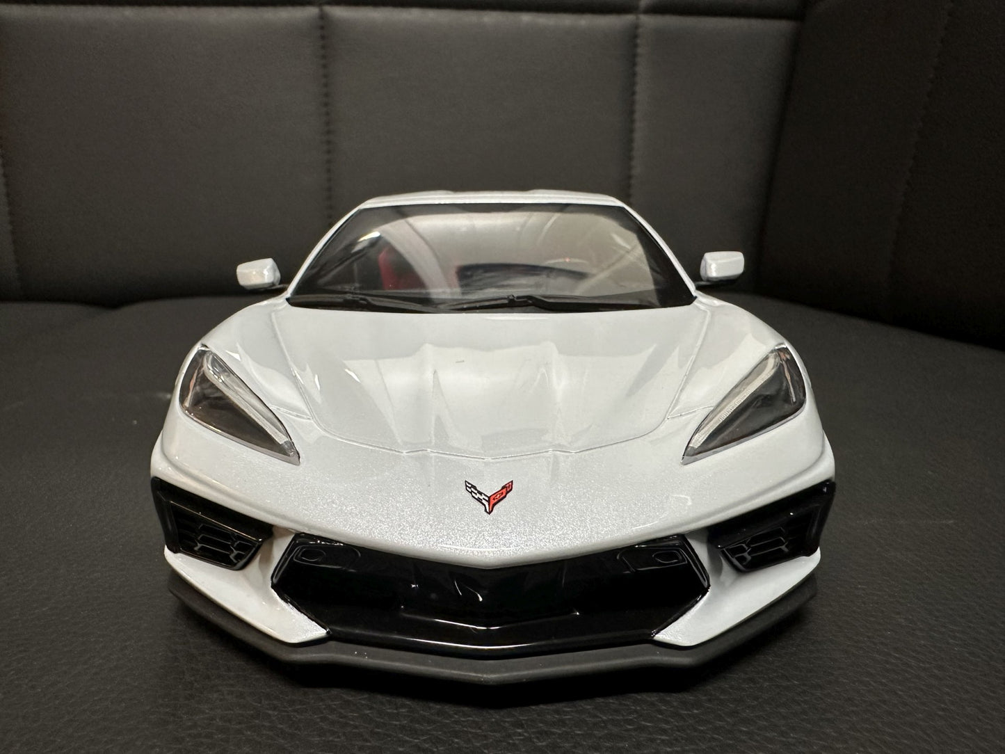 Chevrolet Corvette C8 grey Limitiert 048/999 1:18 GT Spirit GT835 Шевролет Корвет сив Лимитирана
