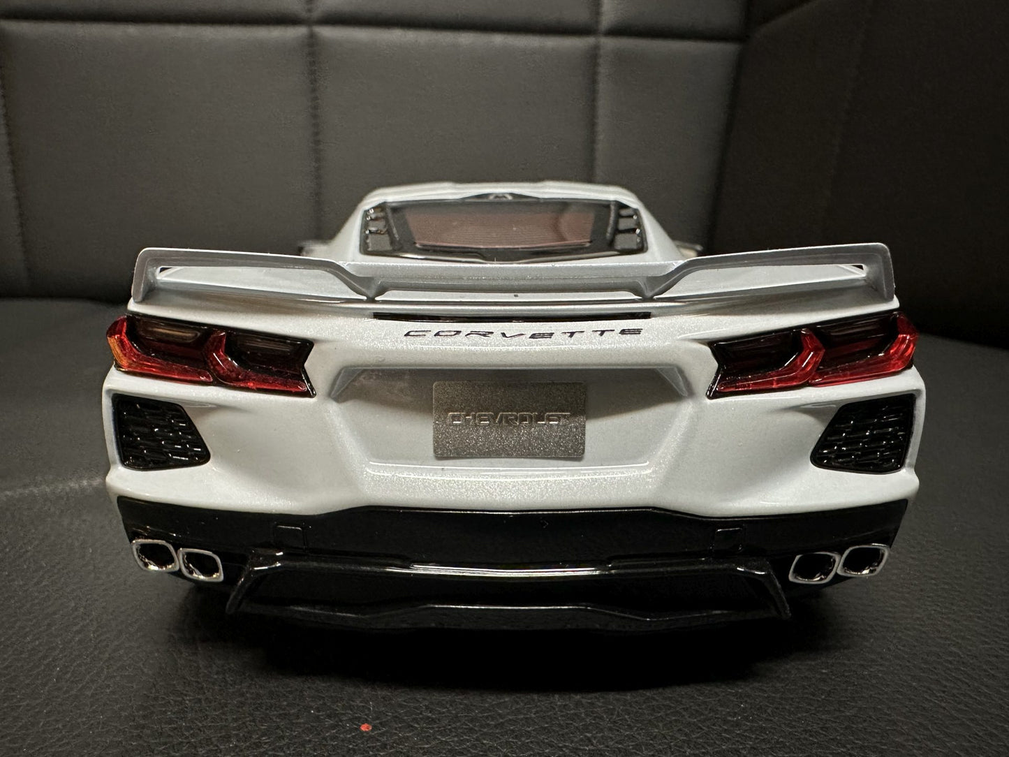 Chevrolet Corvette C8 grey Limitiert 048/999 1:18 GT Spirit GT835 Шевролет Корвет сив Лимитирана