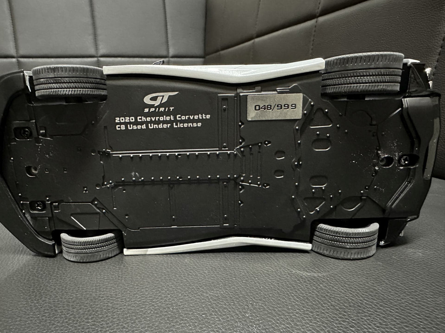 Chevrolet Corvette C8 grey Limitiert 048/999 1:18 GT Spirit GT835 Шевролет Корвет сив Лимитирана