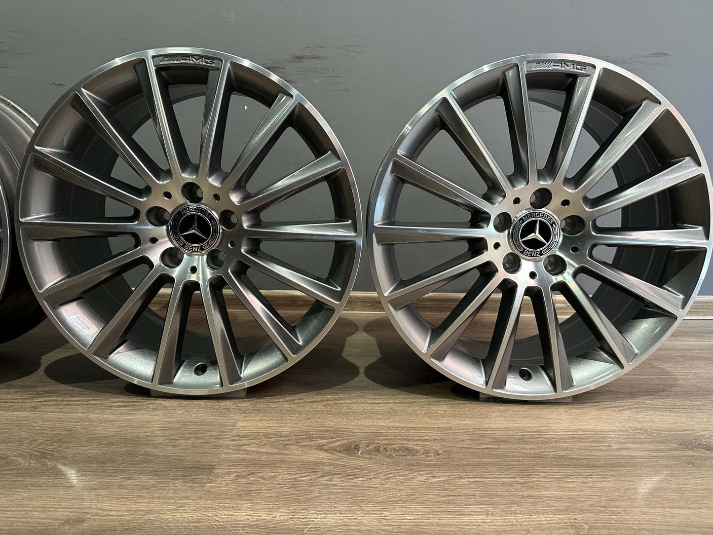Оригинални Mercedes C Klasse W205 AMG 19 Zoll Мерцедес Ц Класа W205 AMG Алуминиеви джанти 19 цола A2054011300 A2054016600