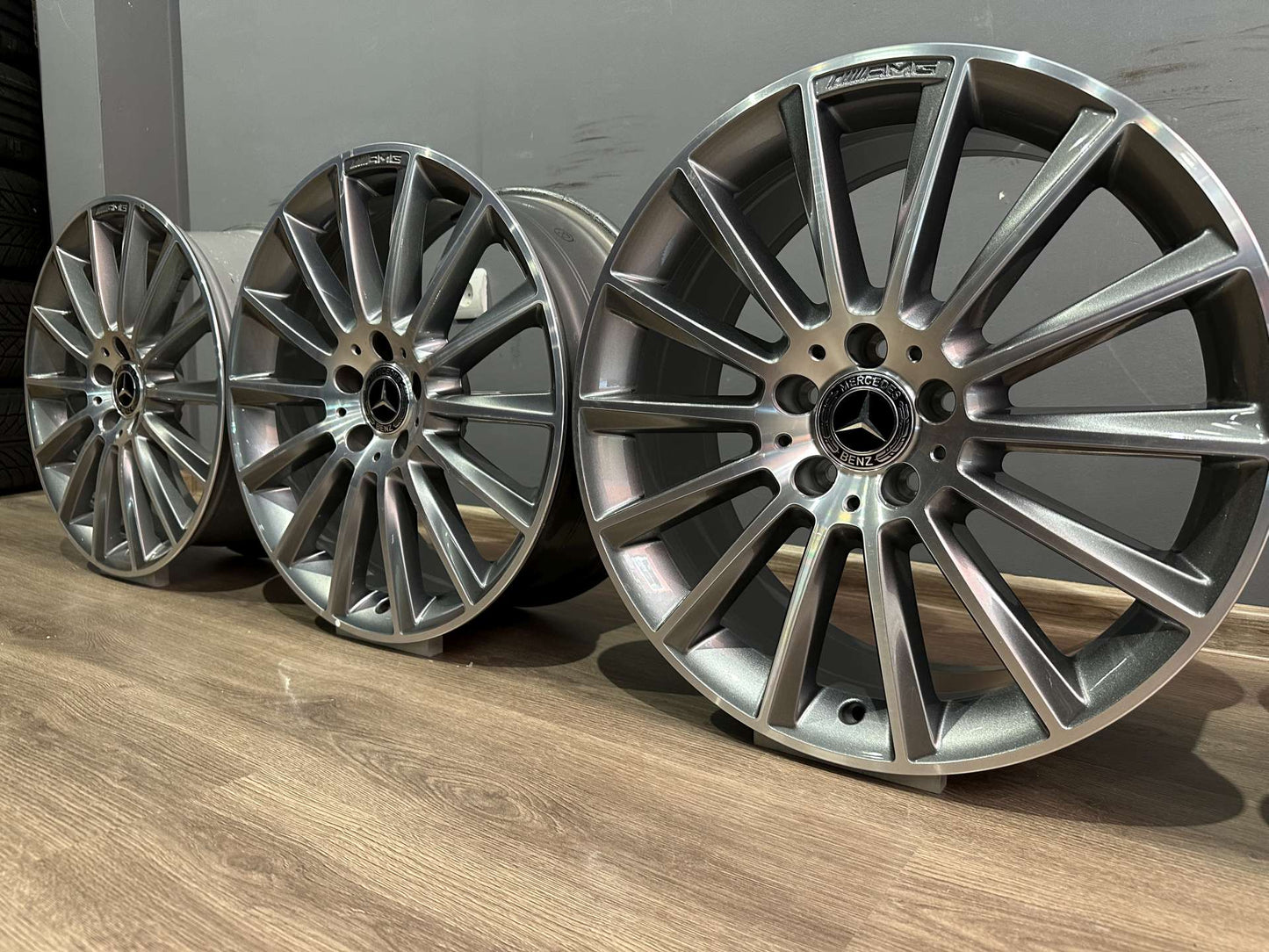 Оригинални Mercedes C Klasse W205 AMG 19 Zoll Мерцедес Ц Класа W205 AMG Алуминиеви джанти 19 цола A2054011300 A2054016600