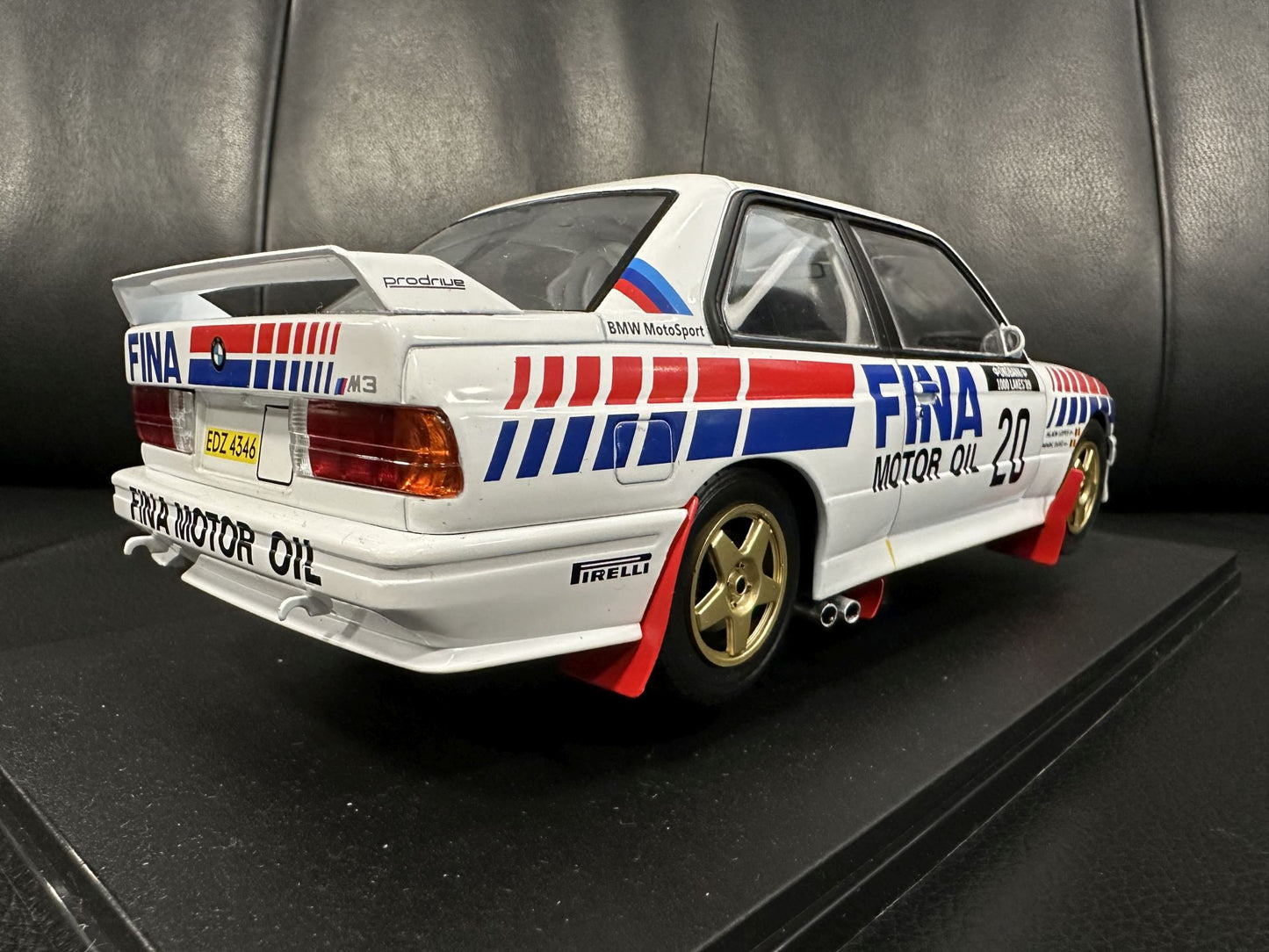 Bmw M3 E30 Rally 1000 Lakes 1989 Duez Lopes white 1:18 IXO 18RMC132.22 Бмв М3 Е30 1989 бял