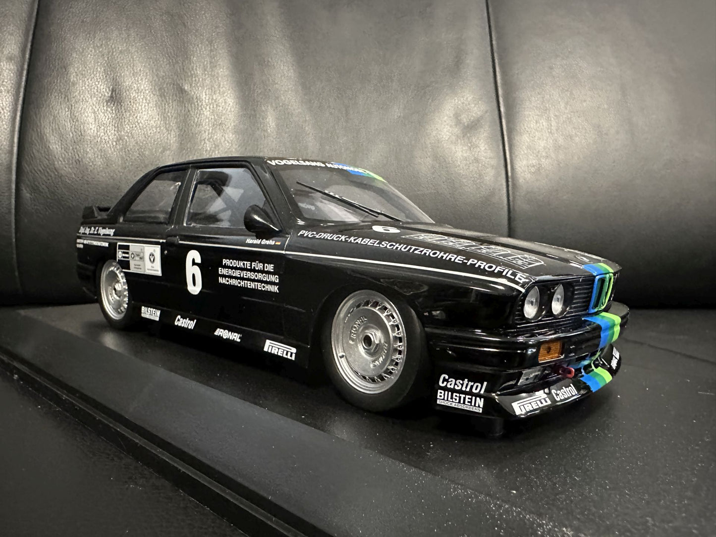 Bmw M3 DTM 1987 Harald Grohs Limitiert 1/300 black 1:18 Minichamps 155872006 Бмв M3 DTM 1987 черен Лимитирана