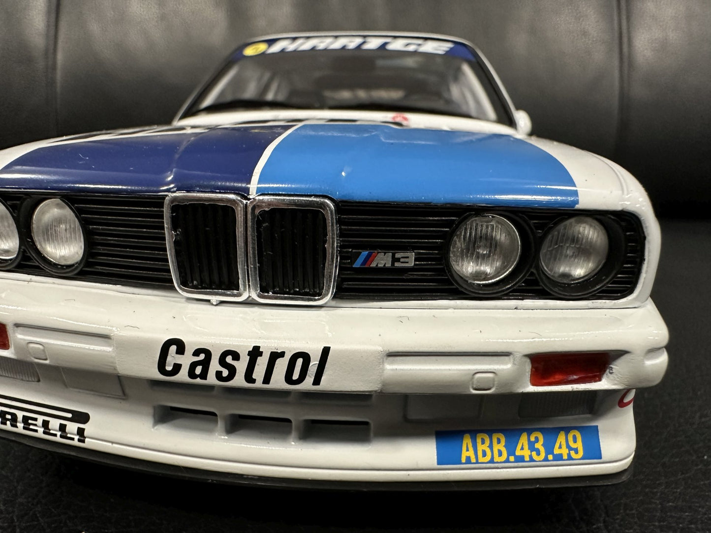 Bmw E30 Hartge Rally Deutschland 1990 white/blue 1:18 Solido S1801514 Бмв Е30 Германия 1990 бял/син