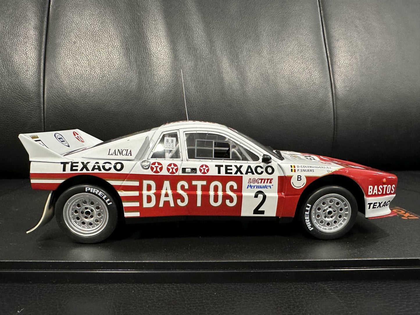 Lancia 037 Rally Bastos Ypres 1985 1:18 IXO 18RMC136.22 Ланчия 037 Бастос бял/червен