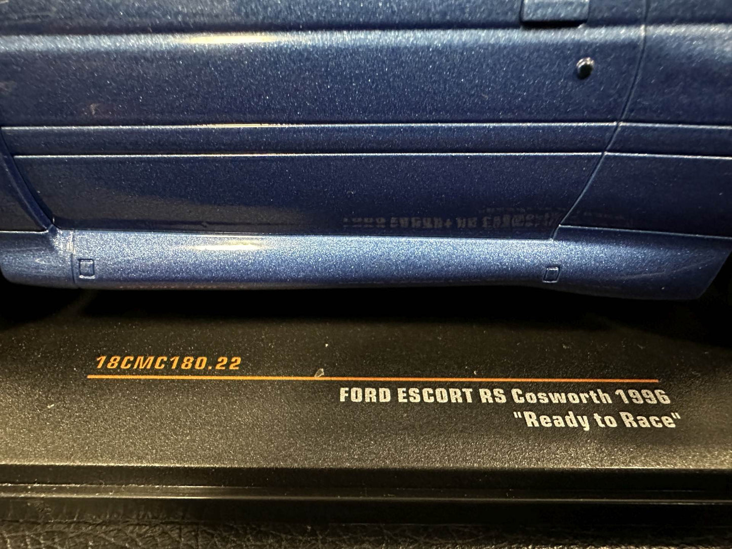 Ford Escort RS Cosworth blue 1:18 IXO 18CMC180.22 Форд Ескорт син