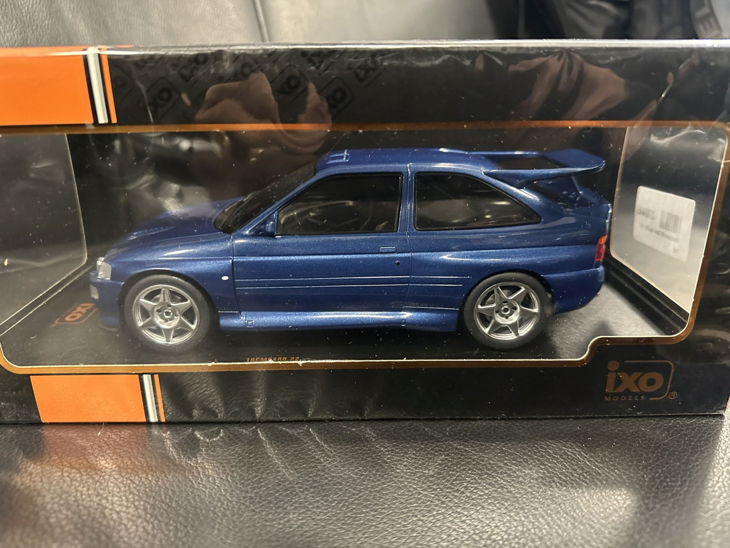 Ford Escort RS Cosworth blue 1:18 IXO 18CMC180.22 Форд Ескорт син
