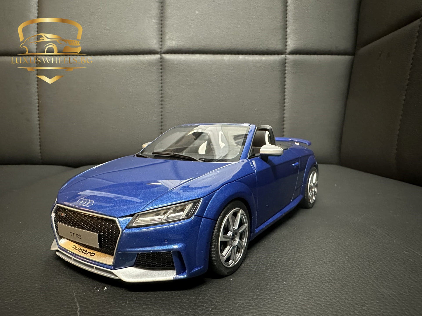 Audi TT RS Cabrio blue Limitiert 105/500 1:18 GT Spirit GT209 Ауди ТТ РС Кабрио син Лимитирана