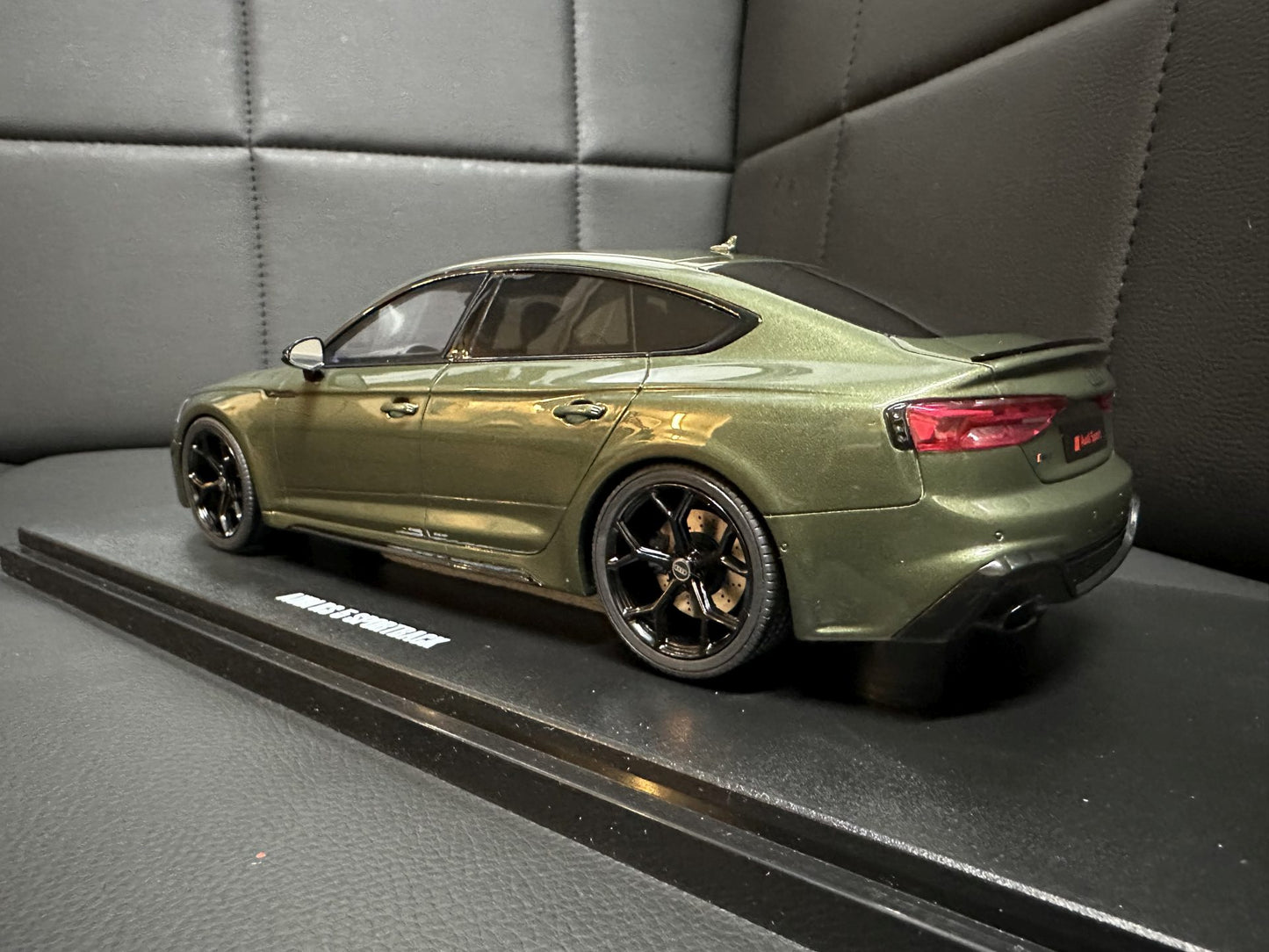 Audi RS5 Sportback Competition green 1:18 GT Spirit GT469 Ауди РС5 зелен