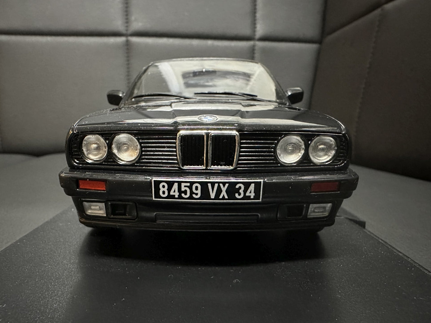 Bmw 325i E30 1991 Cabrio black 1:18 Norev 183211 Бмв 325i Е30 Кабрио черен