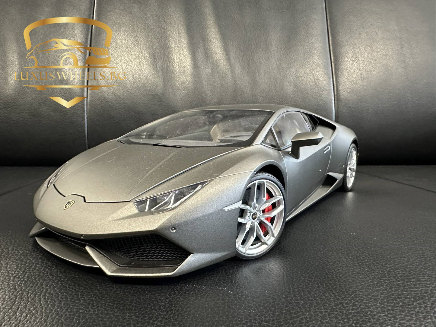 Lamborghini Huracan LP610-4 Grigio Titans/Matt Grey AUTOART 12099 1:12 Ламборгини Хуракан сив мат