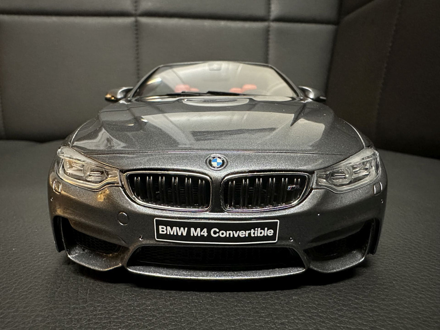 Bmw M4 F83 Cabrio grey Limitiert 713/2000 1:18 GT Spirit GT081 Бмв M4 Кабрио сив Лимитирана