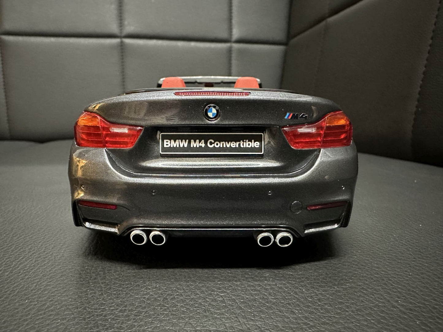Bmw M4 F83 Cabrio grey Limitiert 713/2000 1:18 GT Spirit GT081 Бмв M4 Кабрио сив Лимитирана