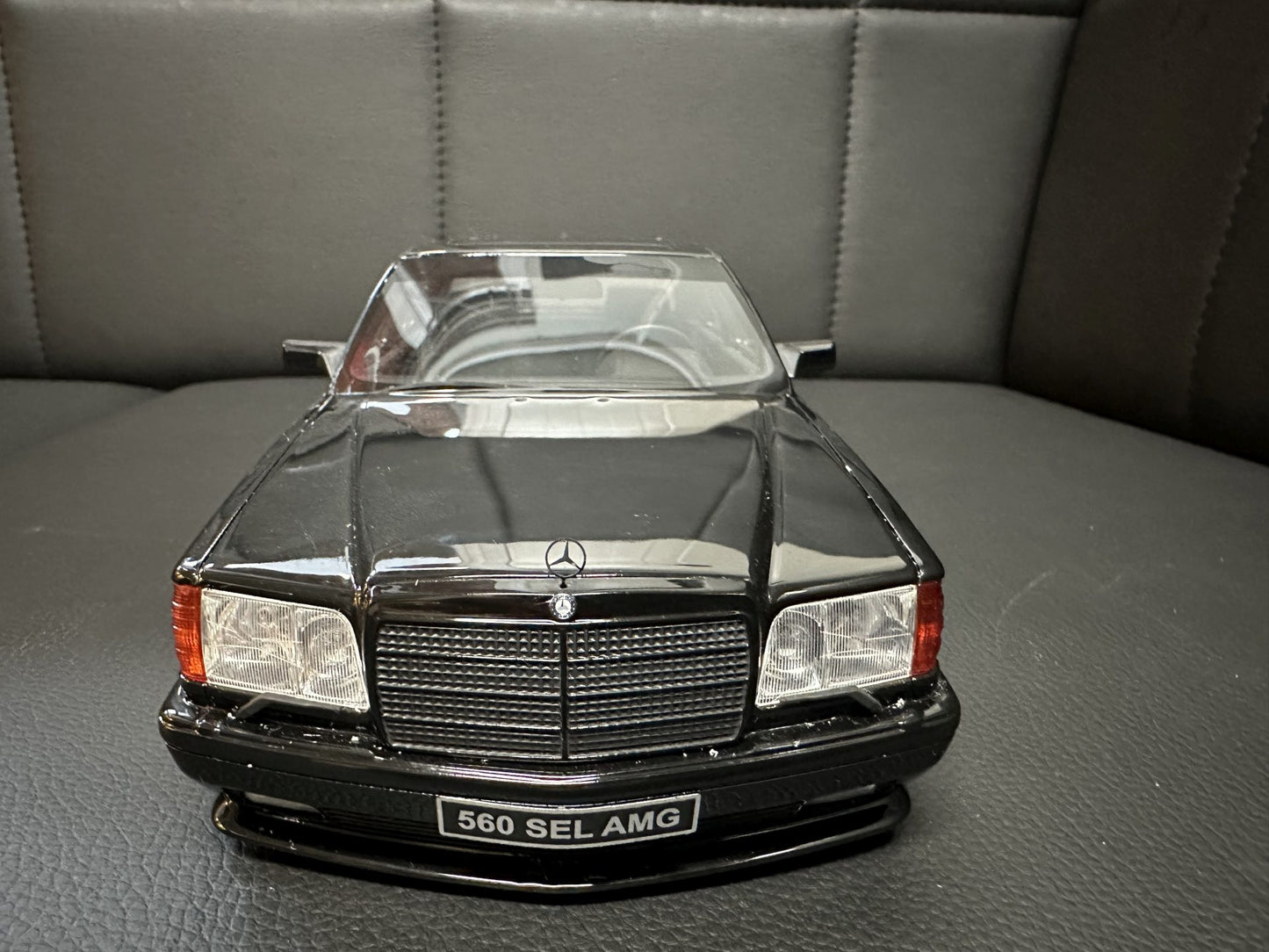 Mercedes Benz 560SEL AMG W126 Black Limitiert 1:18 OTTO OT297 Мерцедес Бенц Лимитирана черен