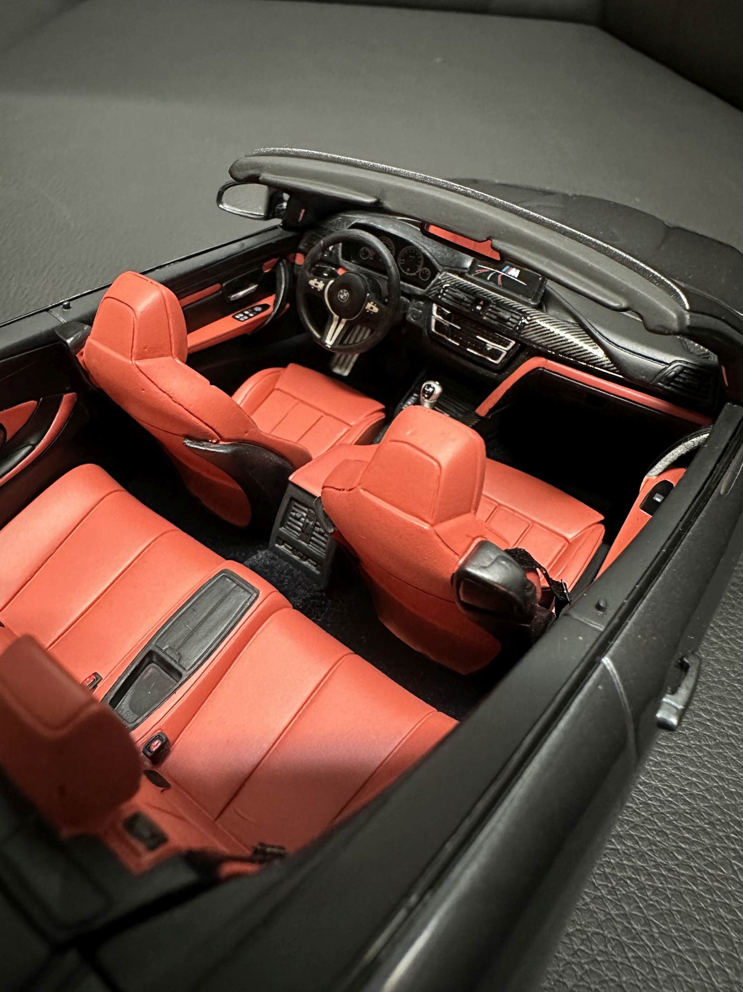 Bmw M4 F83 Cabrio grey Limitiert 713/2000 1:18 GT Spirit GT081 Бмв M4 Кабрио сив Лимитирана