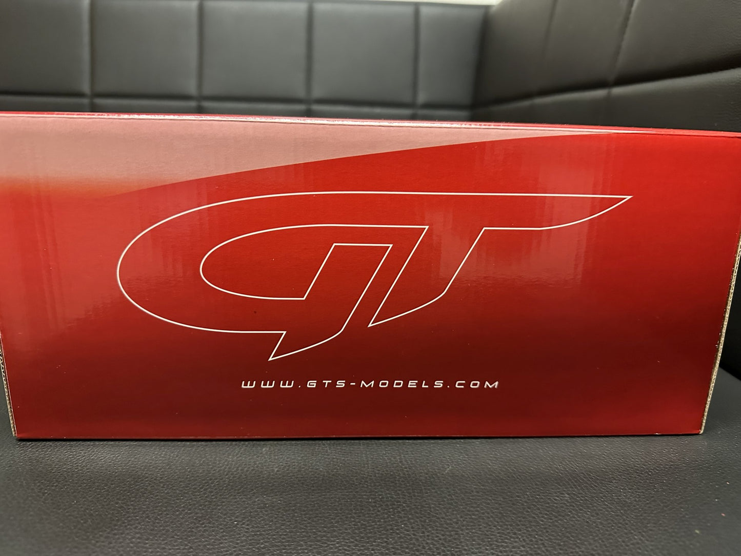 Bmw M4 F83 Cabrio grey Limitiert 713/2000 1:18 GT Spirit GT081 Бмв M4 Кабрио сив Лимитирана