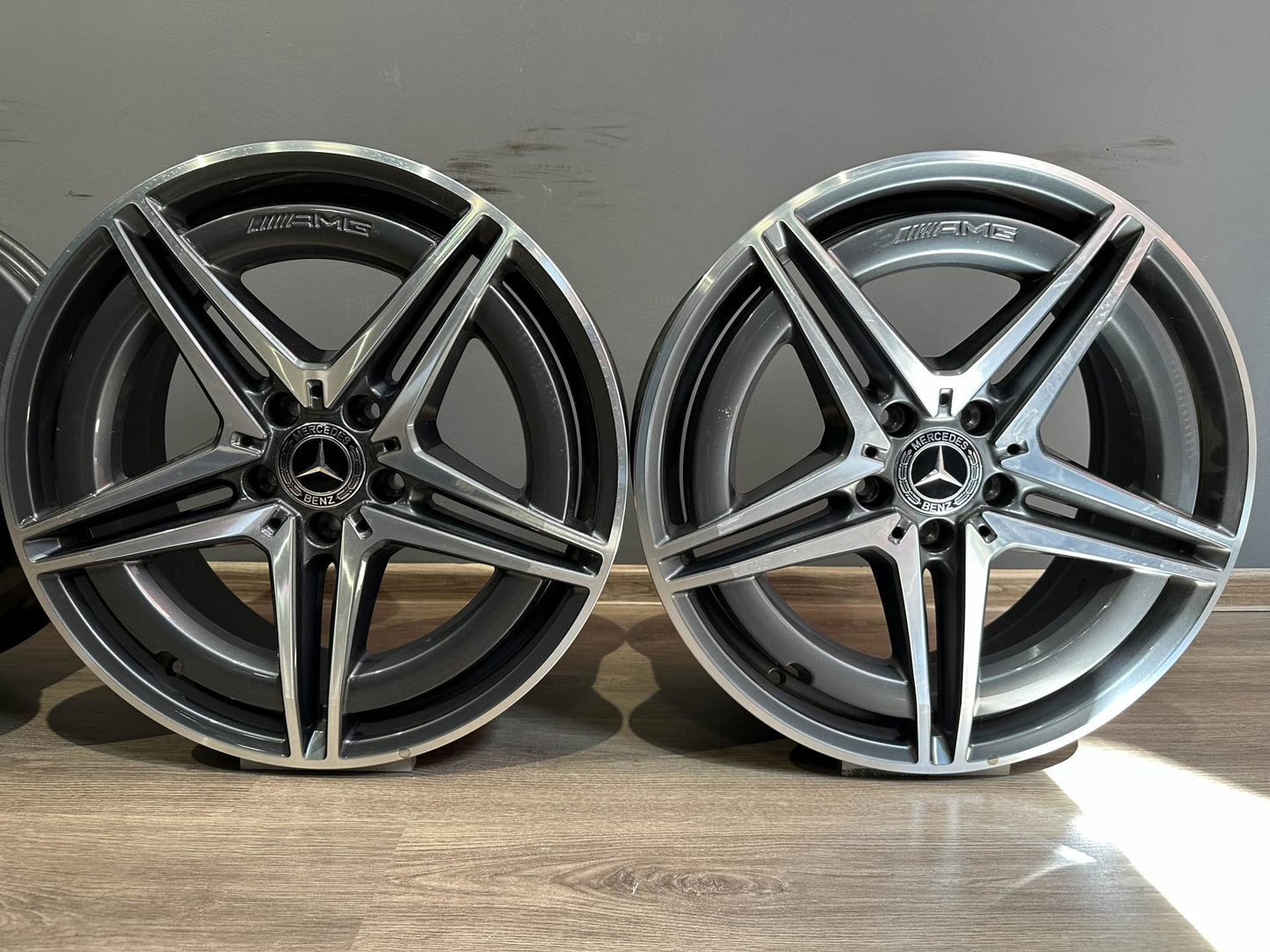 Оригинални Mercedes 8J ET34 AMG 19 Zoll EQC W293 N293 Мерцедес W293 AMG Алуминиеви джанти 19 цола A2934010700